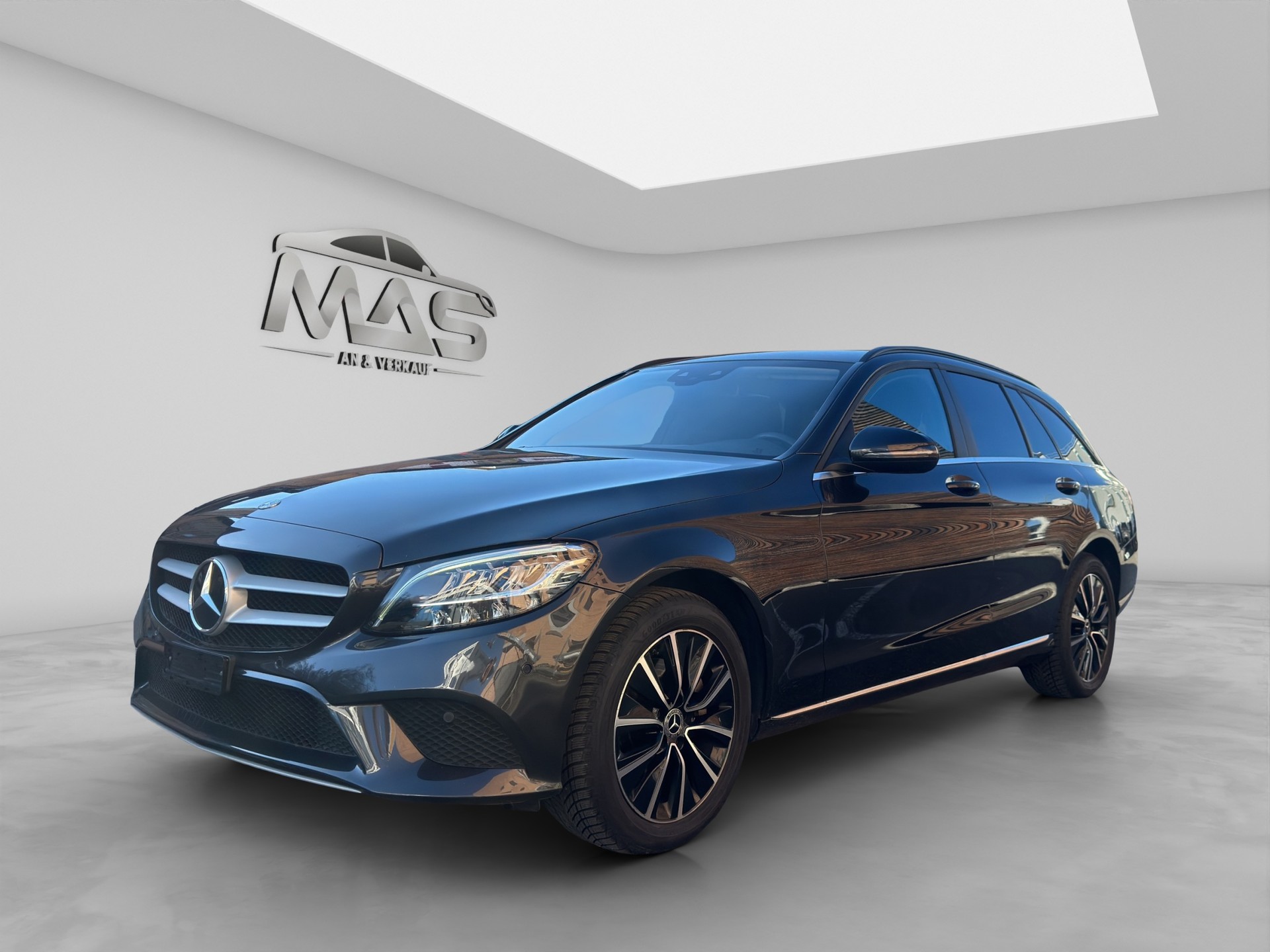 MERCEDES-BENZ C 200 4Matic-image-0