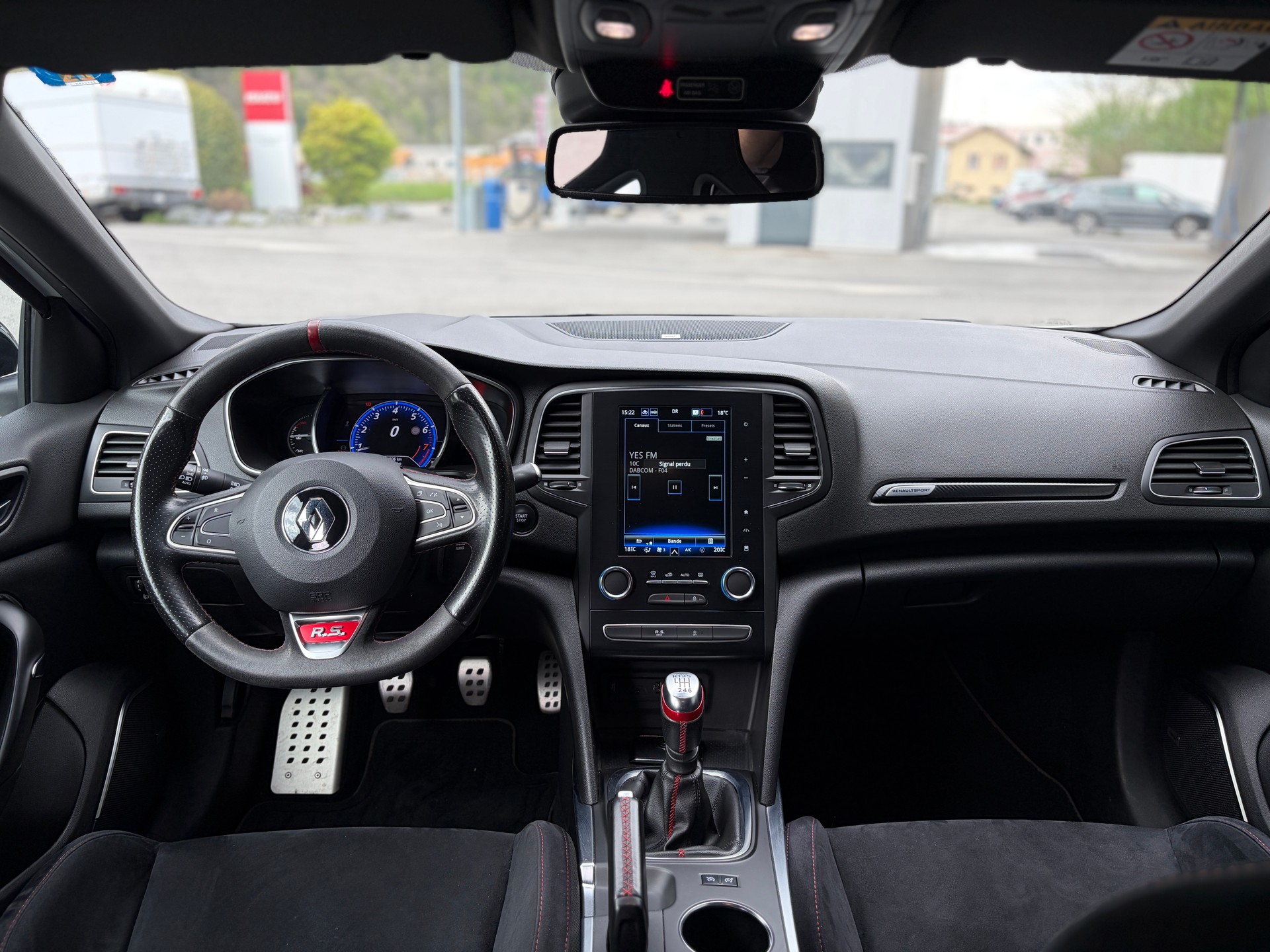 RENAULT Mégane Trophy 300-image-17