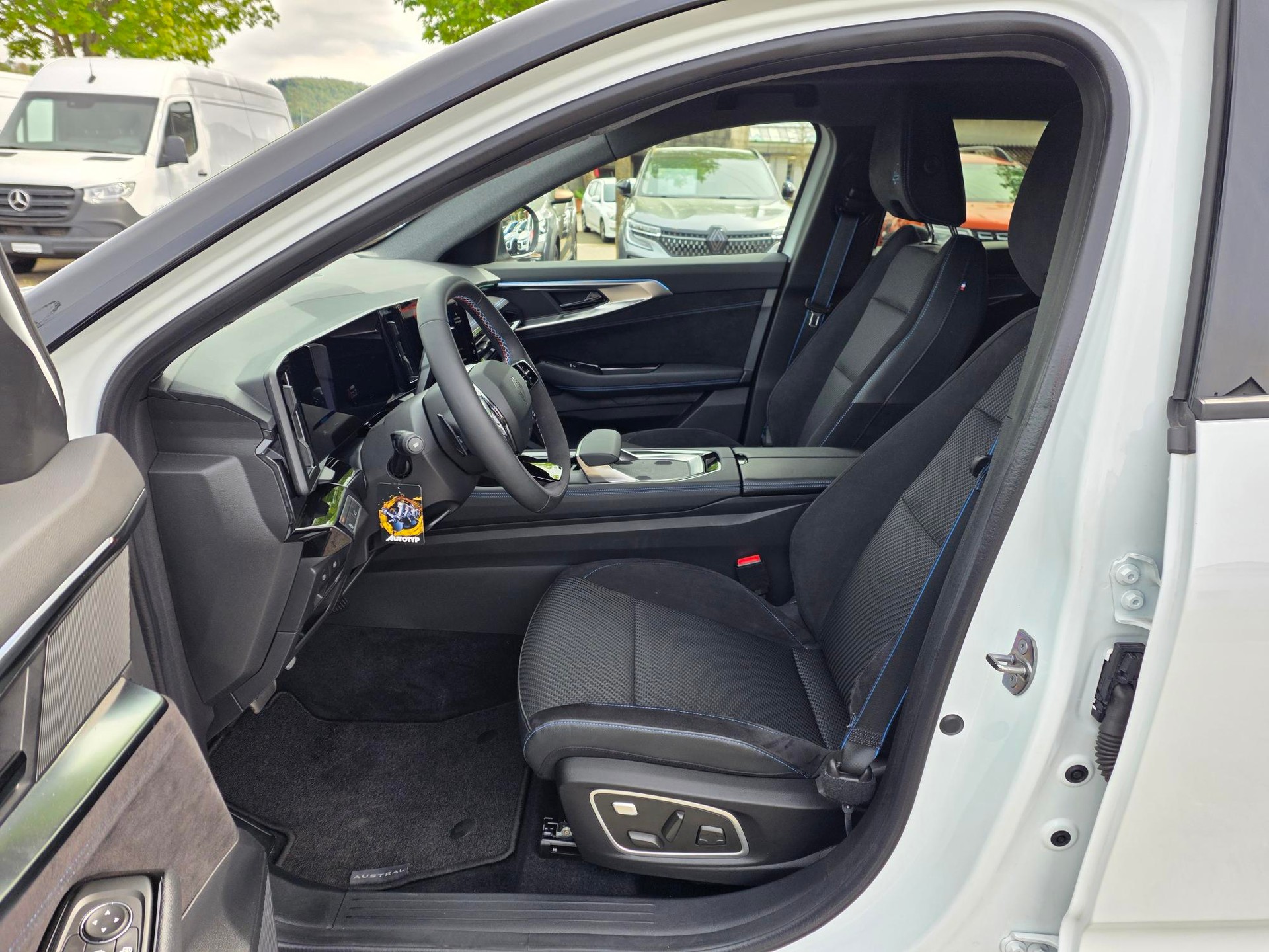 RENAULT Austral 1.2 E-Tech esprit Alpine-image-5