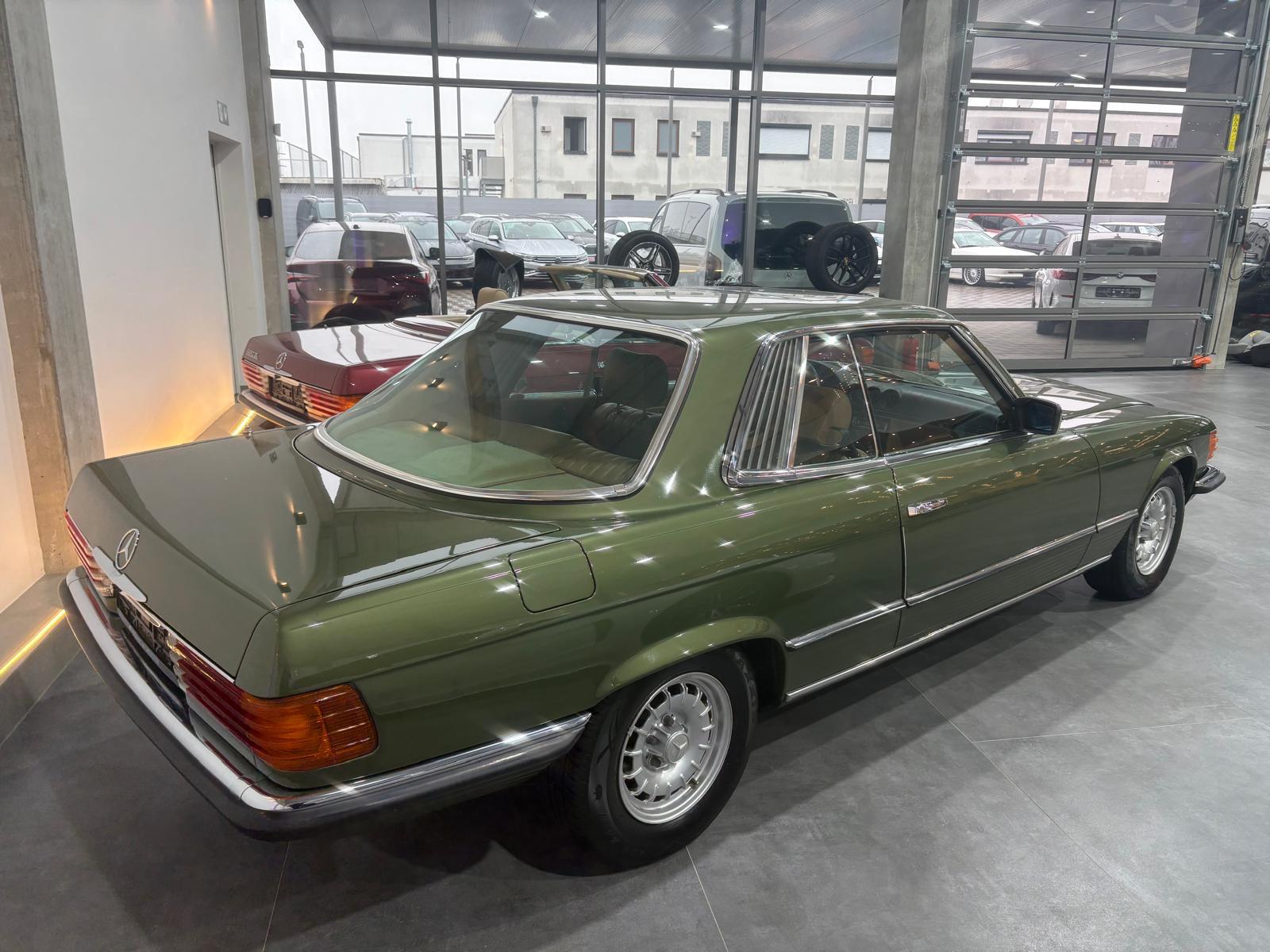 MERCEDES-BENZ SLC 500-image-2