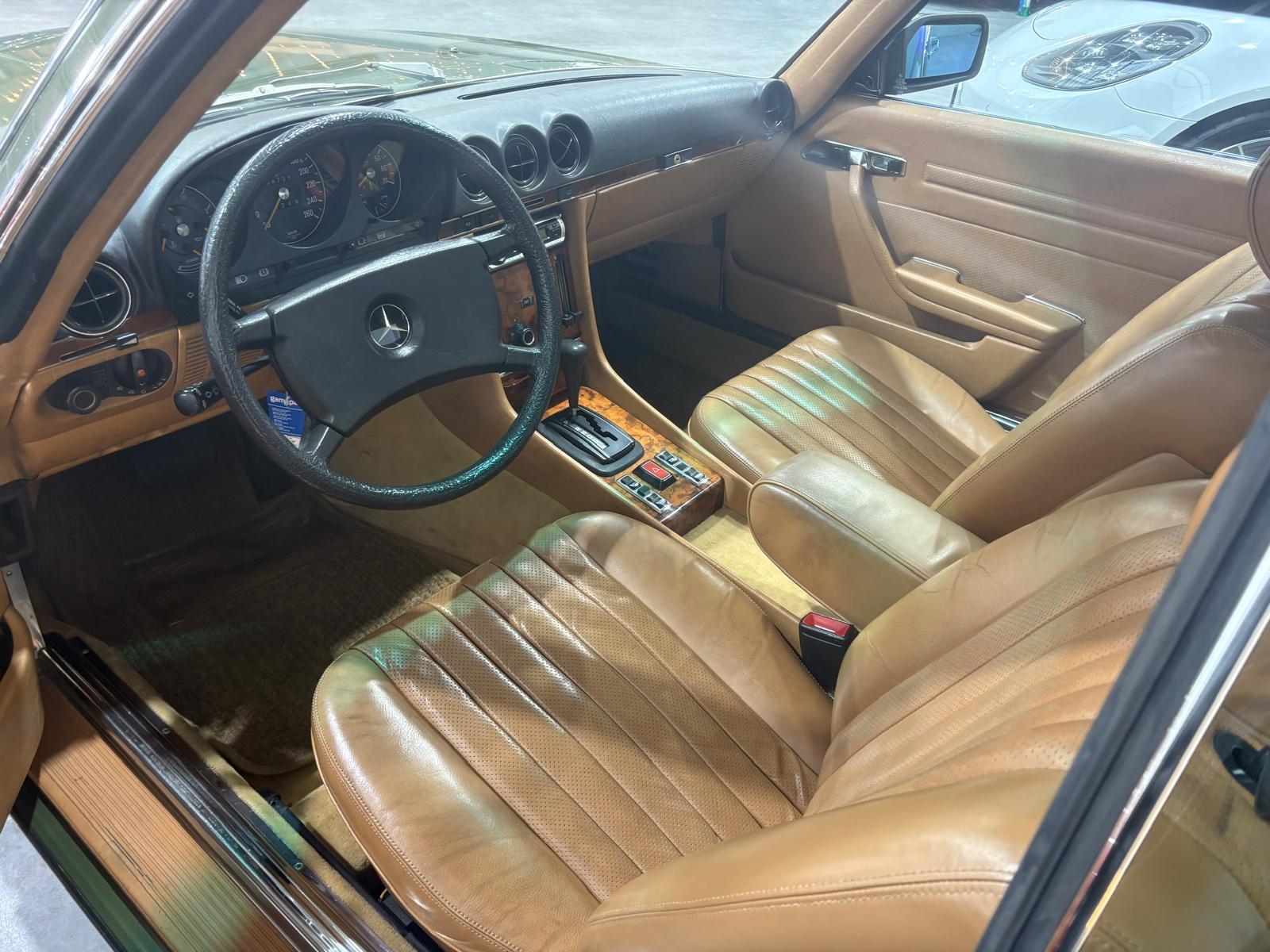MERCEDES-BENZ SLC 500-image-3