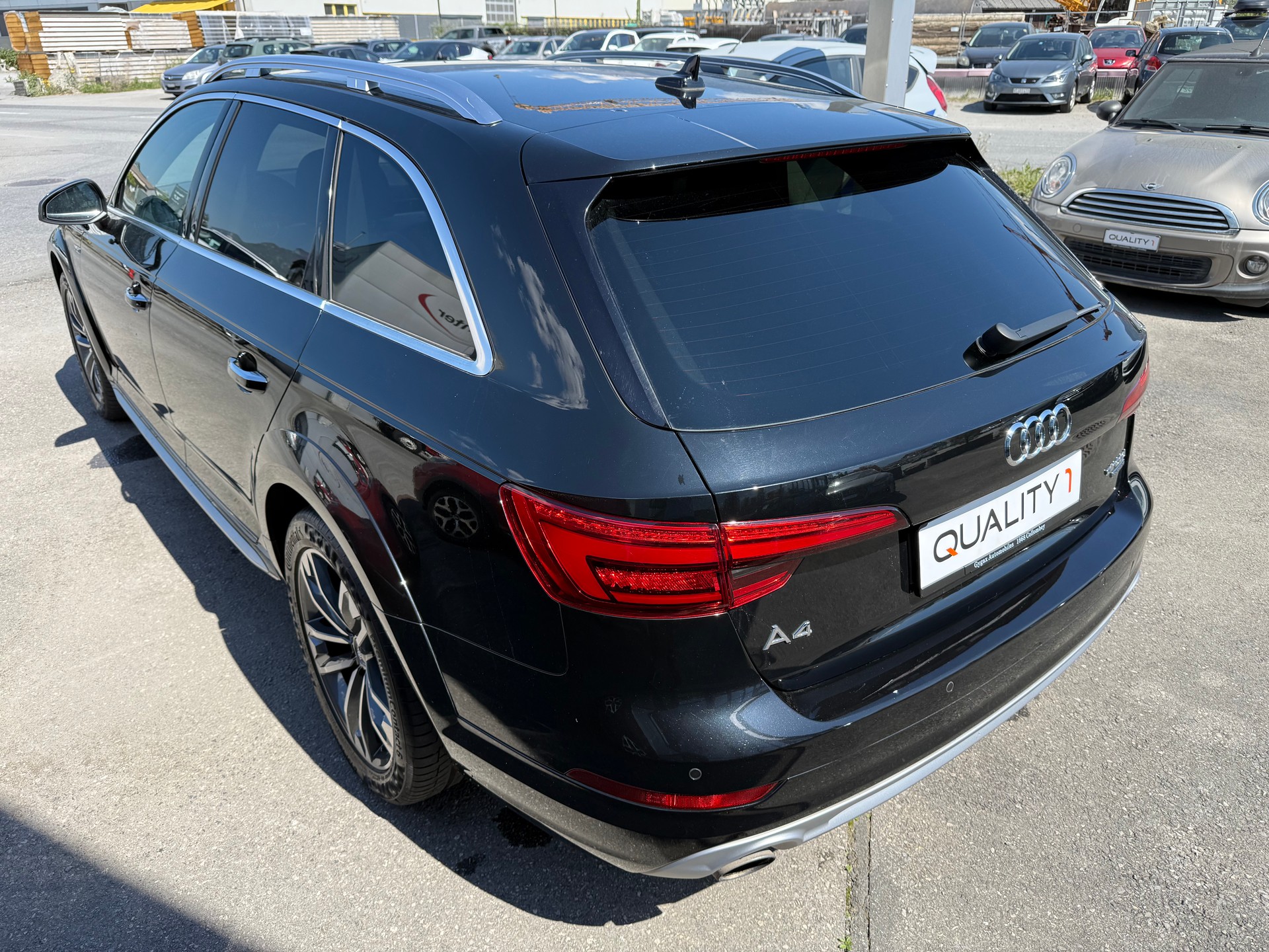 AUDI A4 allroad 2.0 TFSI quattro S-tronic-image-2