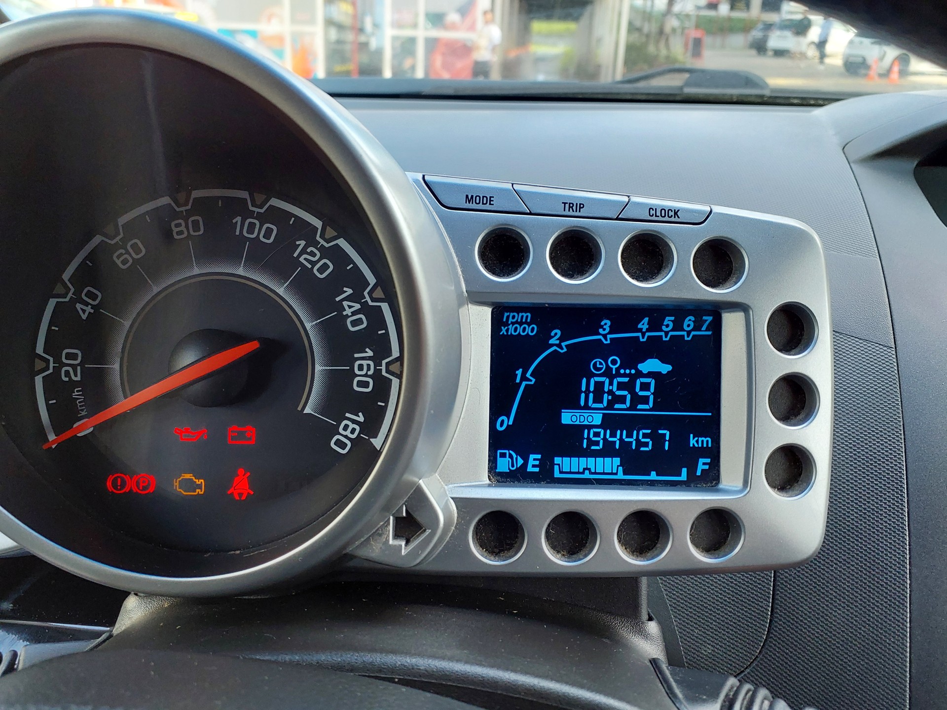 CHEVROLET Spark 1.2 LT-image-8
