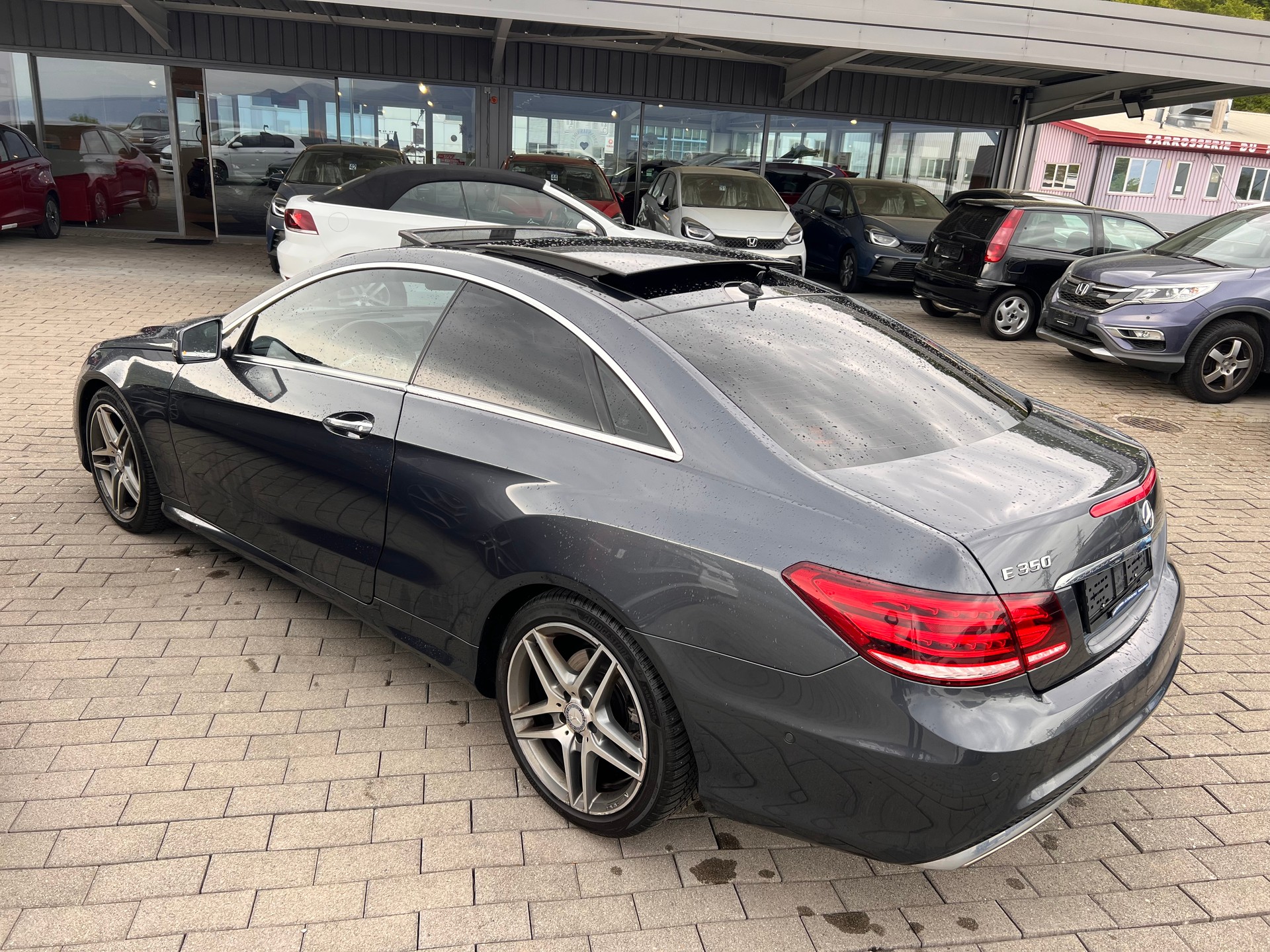 MERCEDES-BENZ E 350 4Matic-image-5