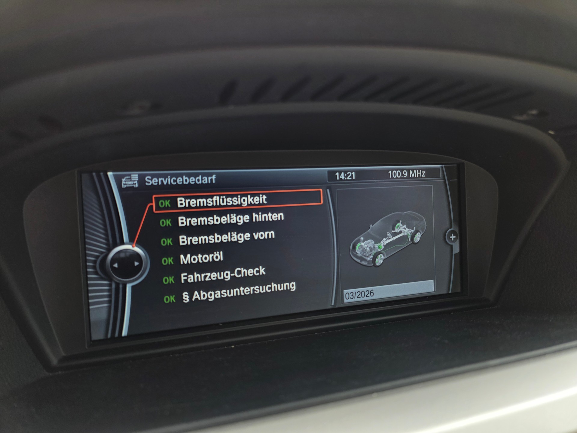 BMW 325i xDrive Coupé Steptronic-image-9