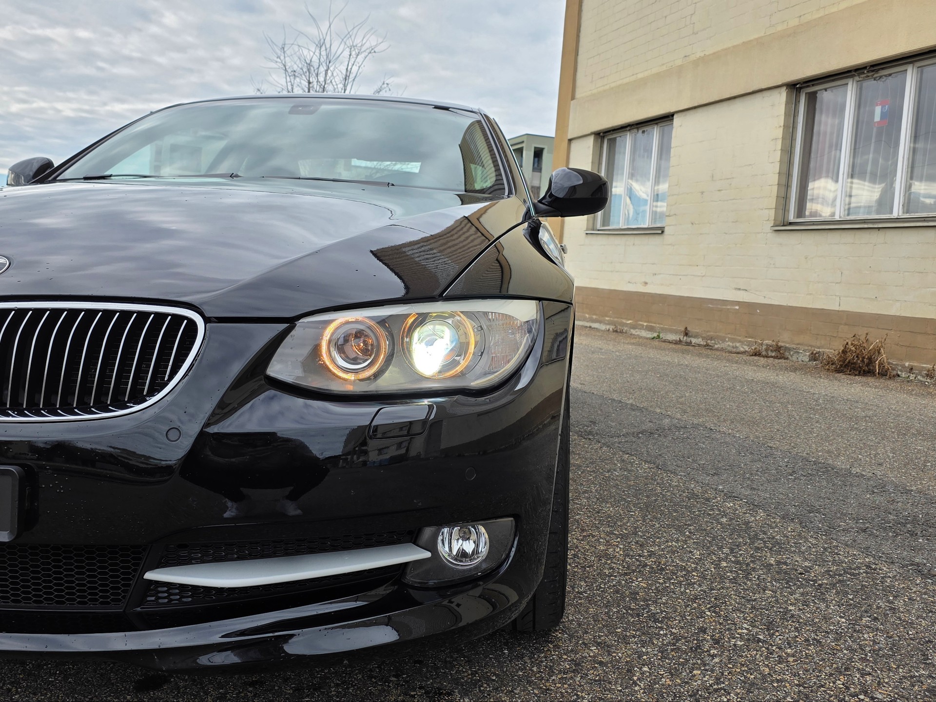 BMW 325i xDrive Coupé Steptronic-image-6