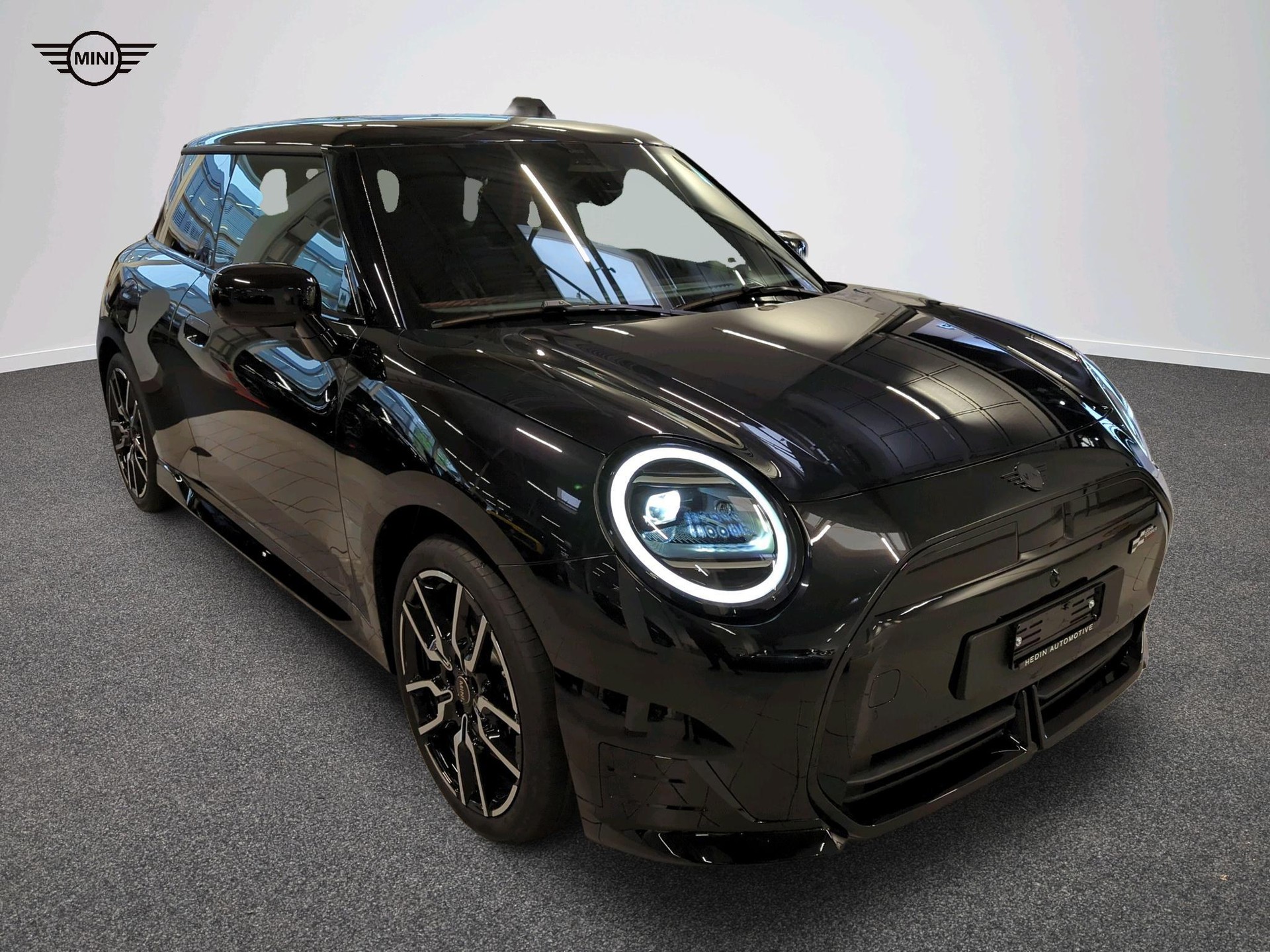MINI Cooper SE-image-23