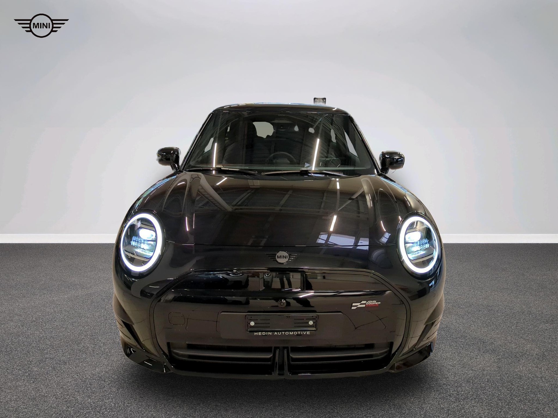 MINI Cooper SE-image-25