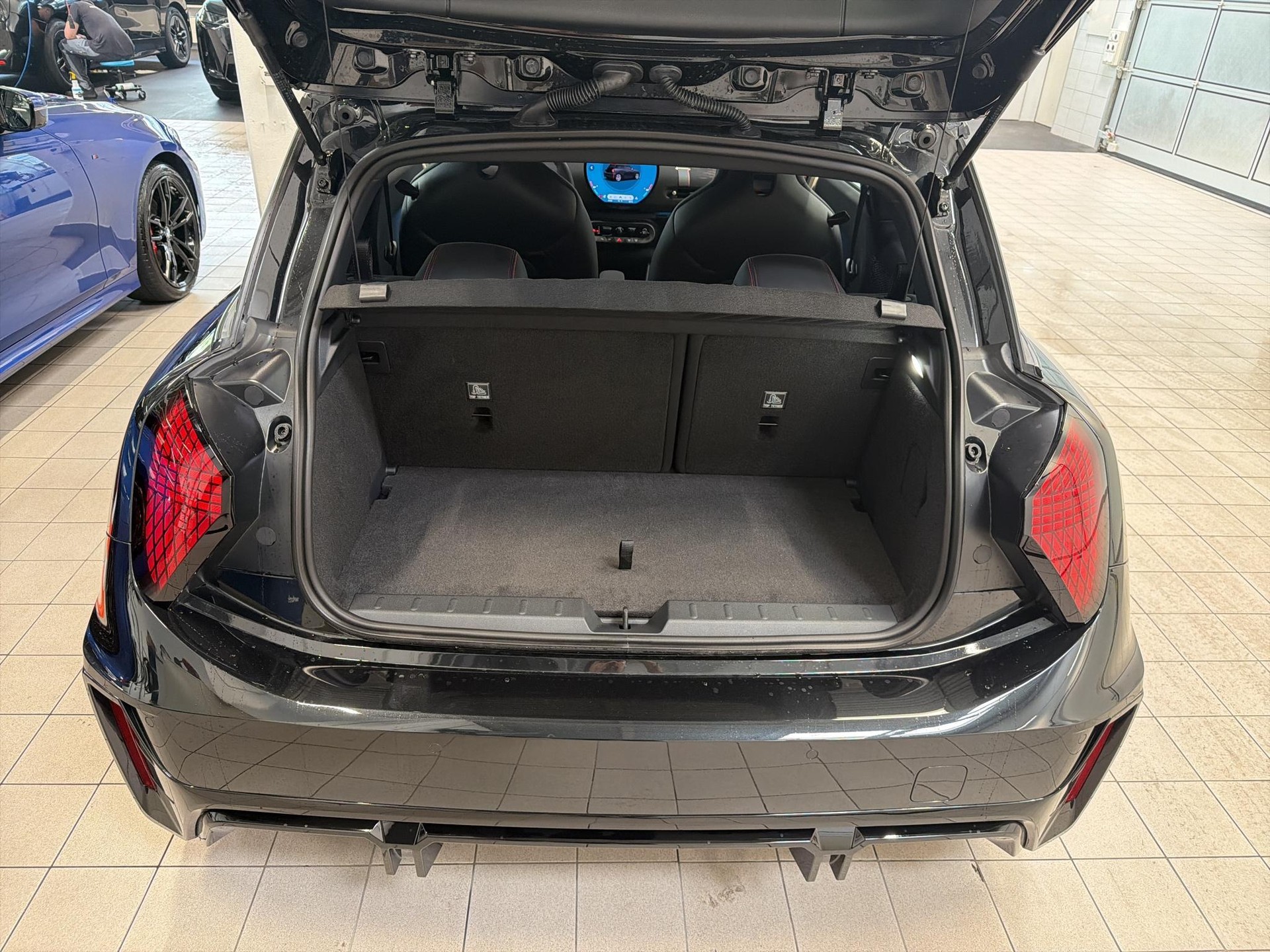 MINI Cooper SE-image-31