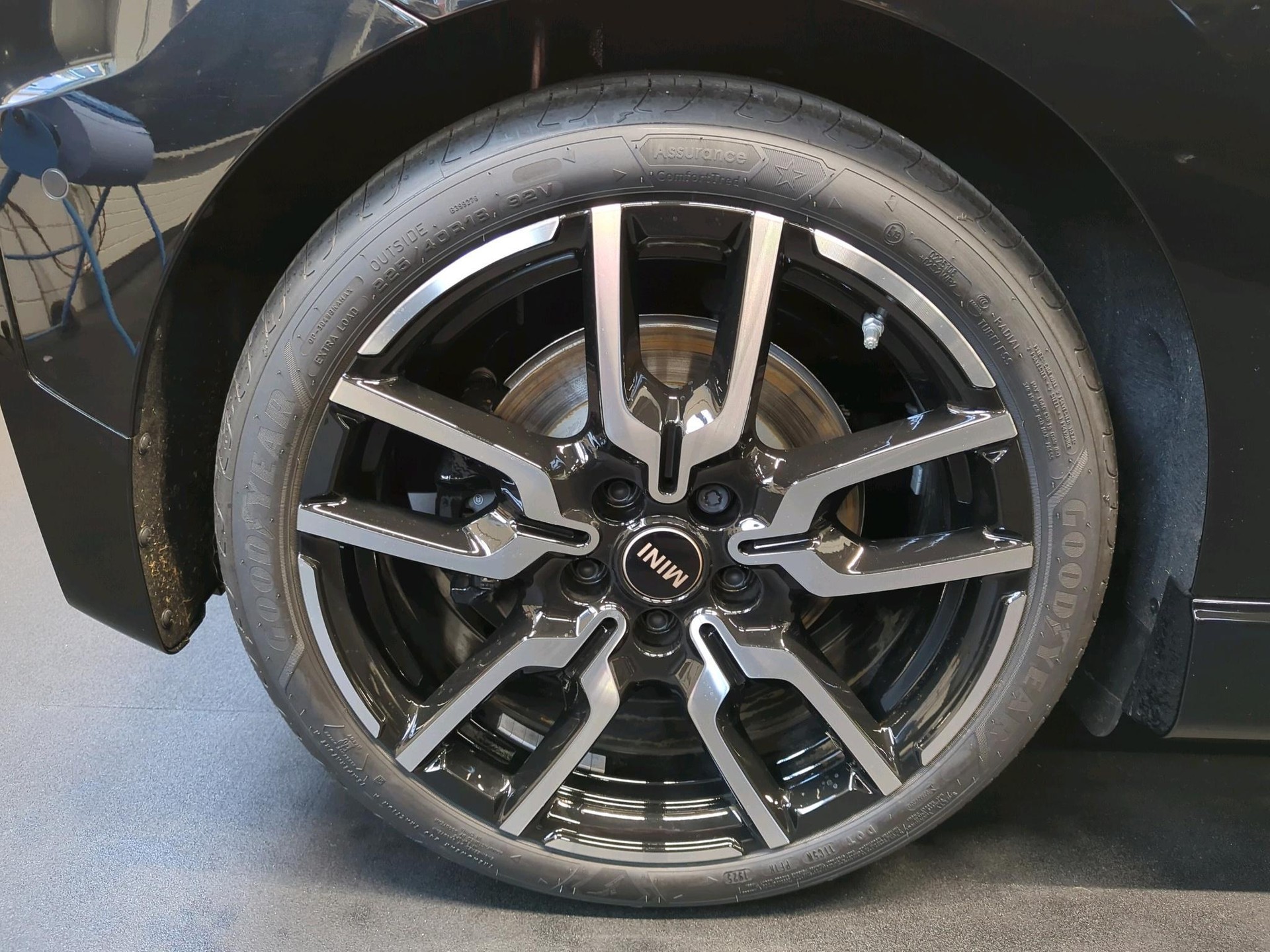MINI Cooper SE-image-18