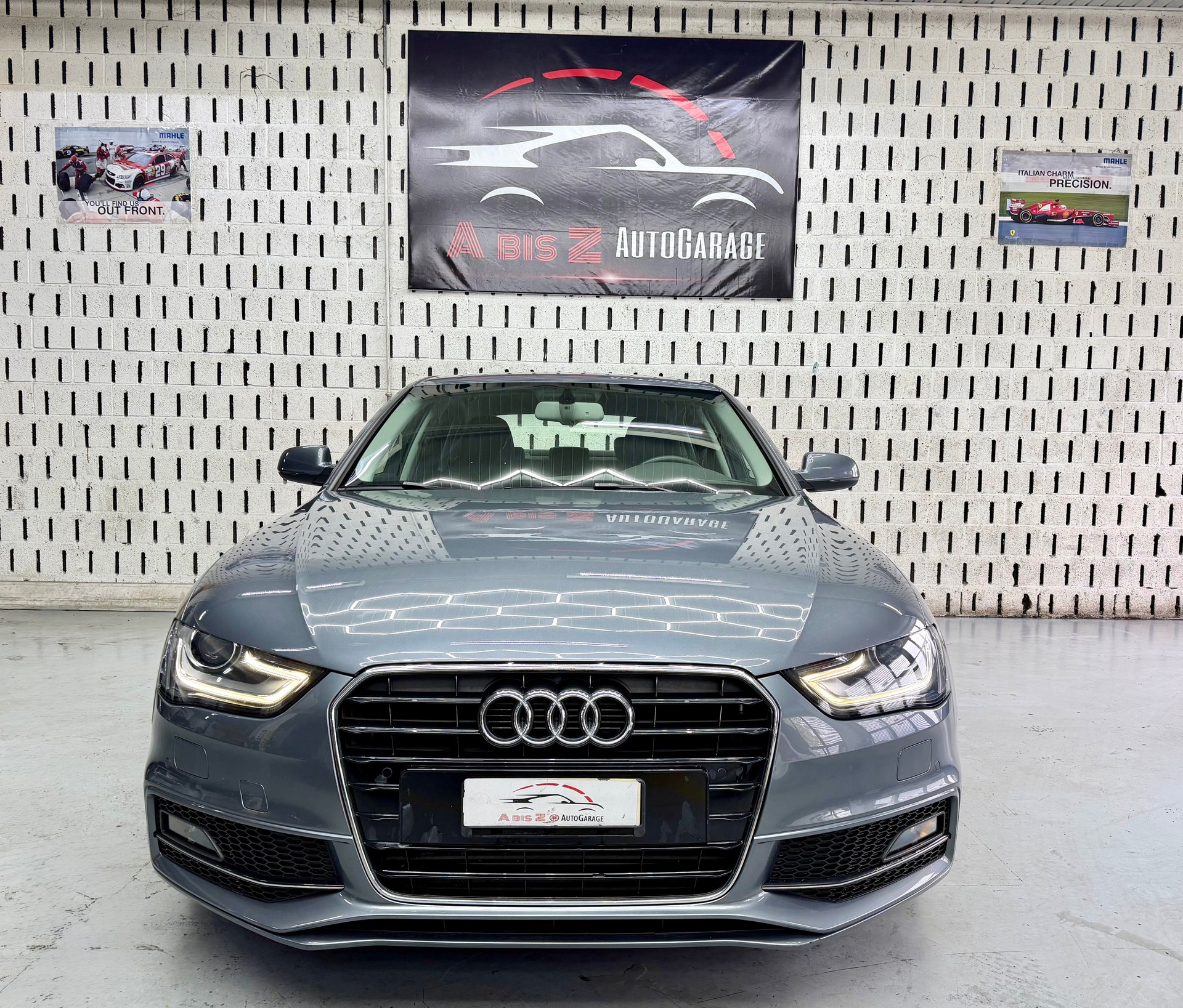 AUDI A4 Limousine 2.0 TDI Attraction multitronic-image-1