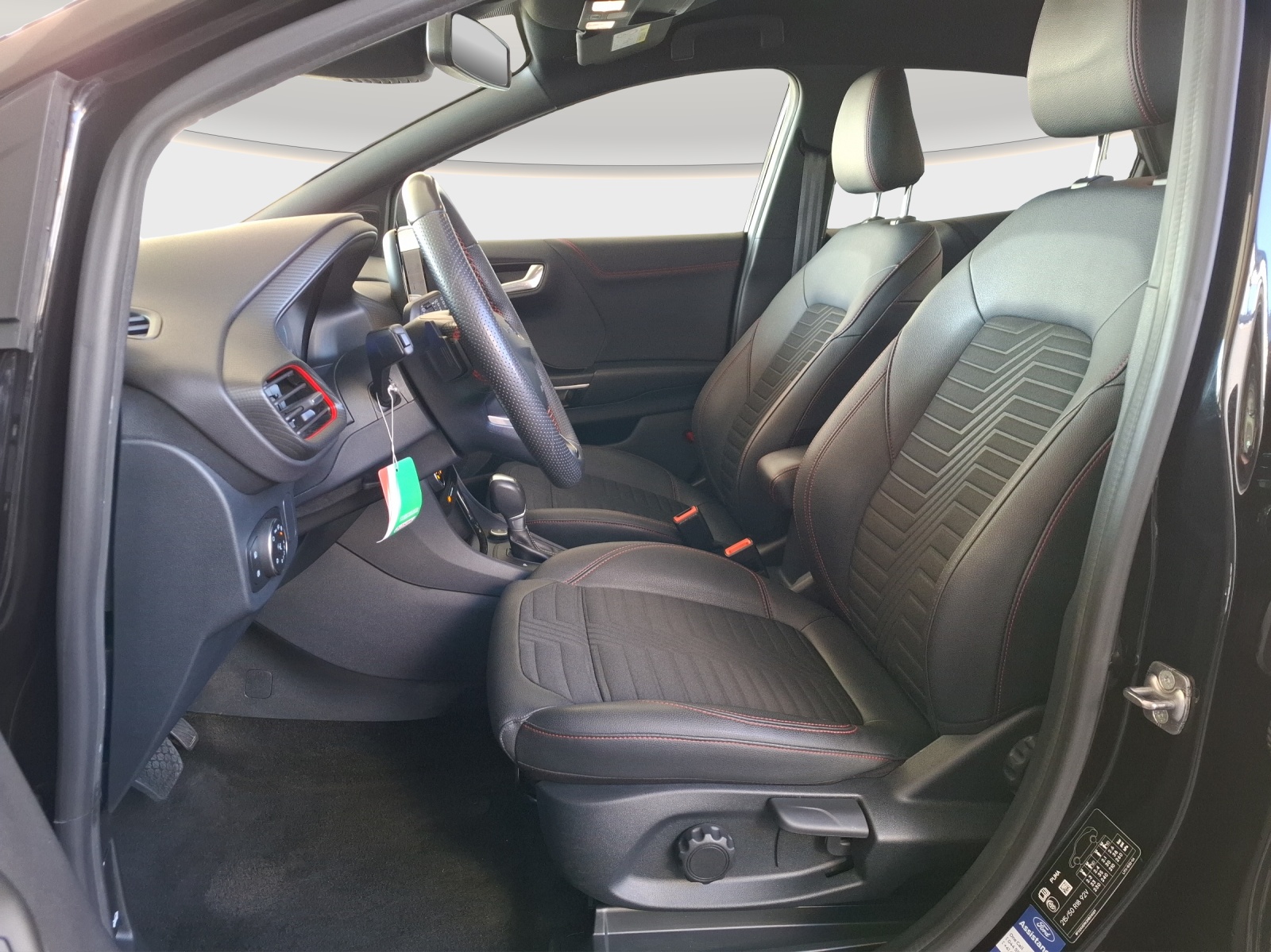 FORD Puma 1.0 MHEV ST-Line X Automat// CH Fahrzeug // 8-fach Aluminiumbereift-image-8