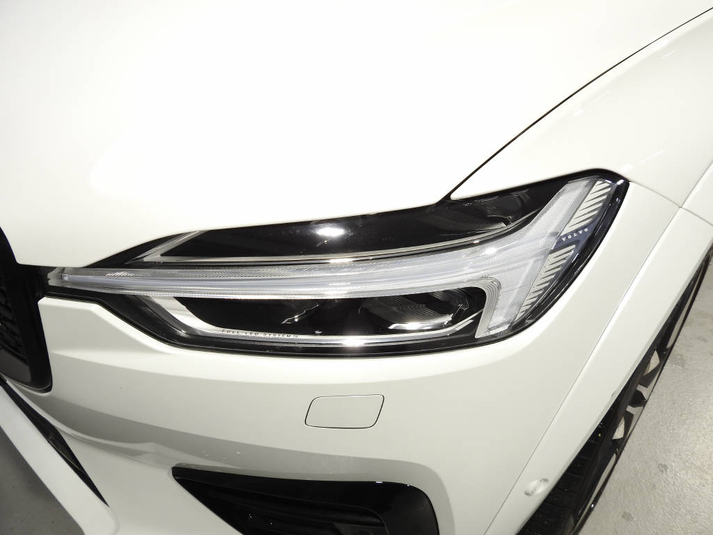 VOLVO XC60 2.0 T8 TE Polestar eAWD-image-11