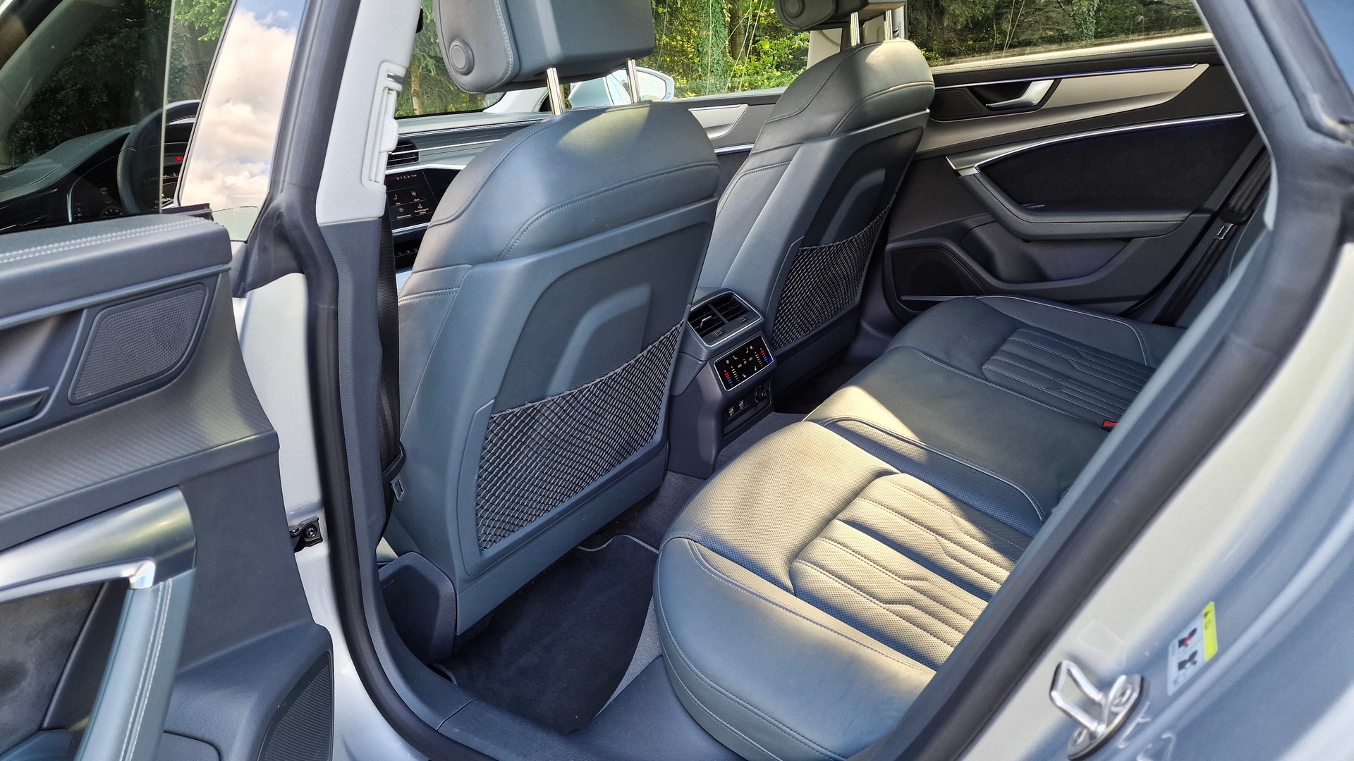 AUDI A7 Sportback 55 TFSI quattro S-tronic-image-21