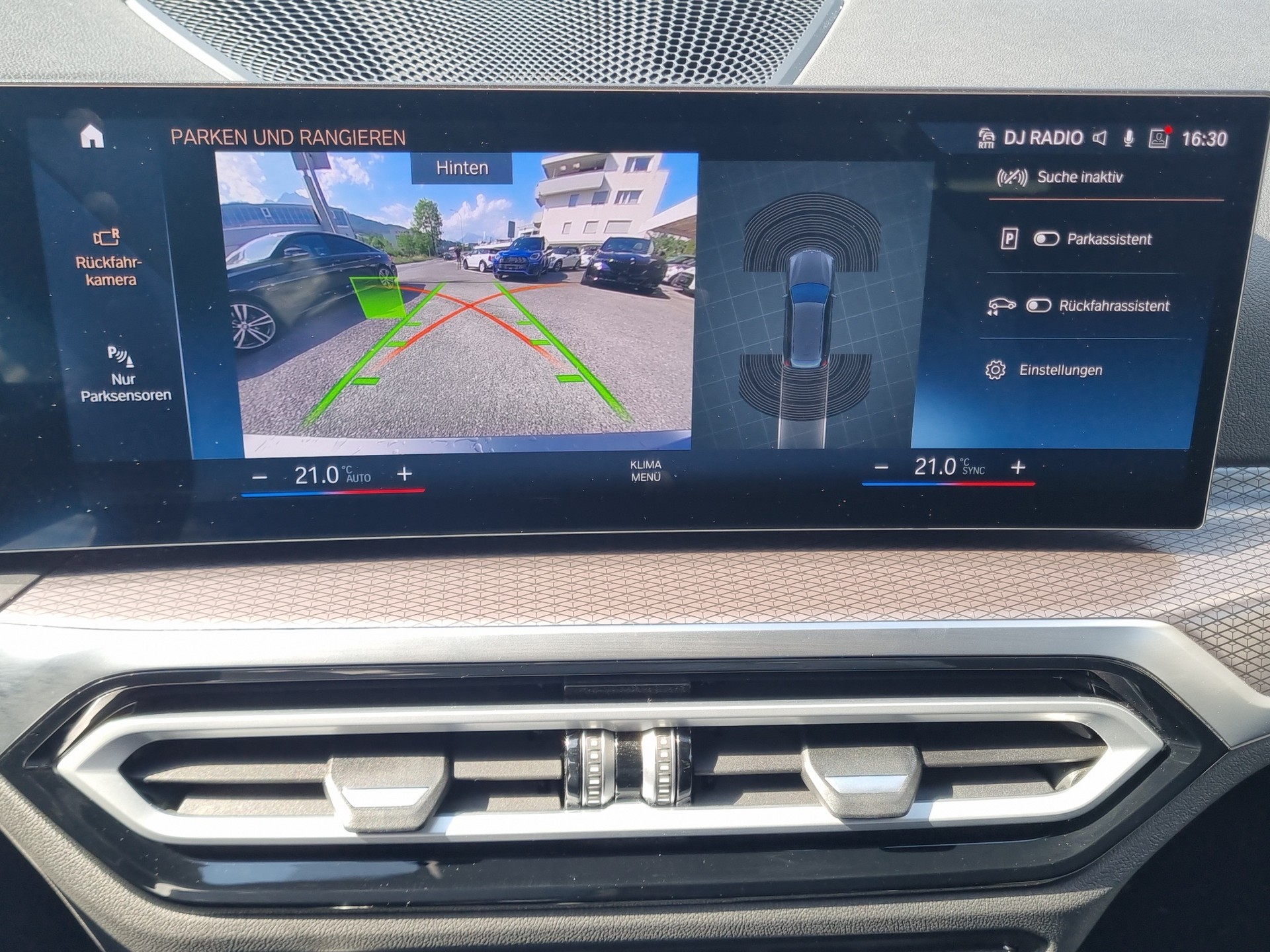 BMW 320d xDrive 48V Touring Steptronic M Sport-image-23