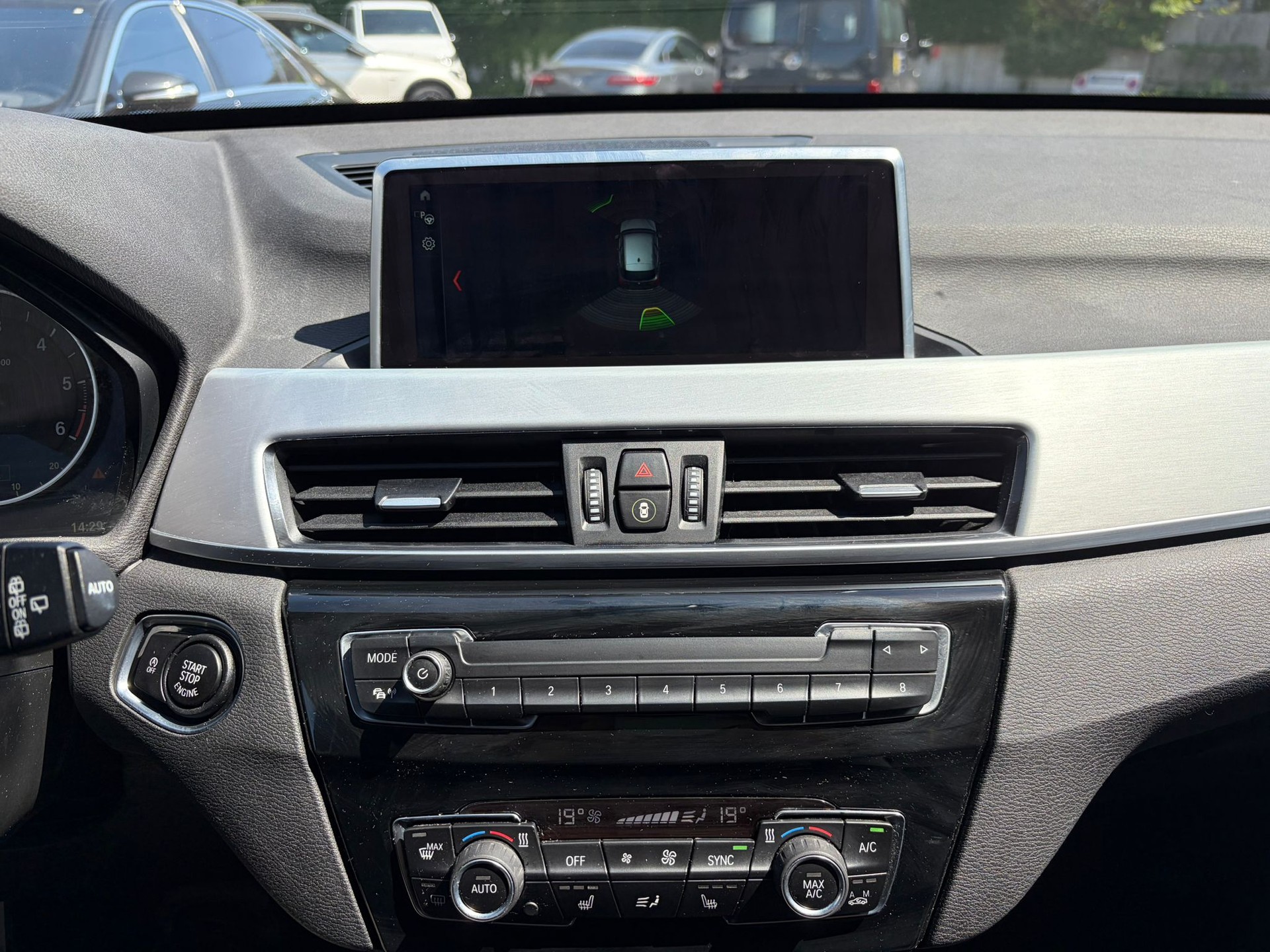 BMW X1 xDrive 20d M Sport Steptronic-image-14