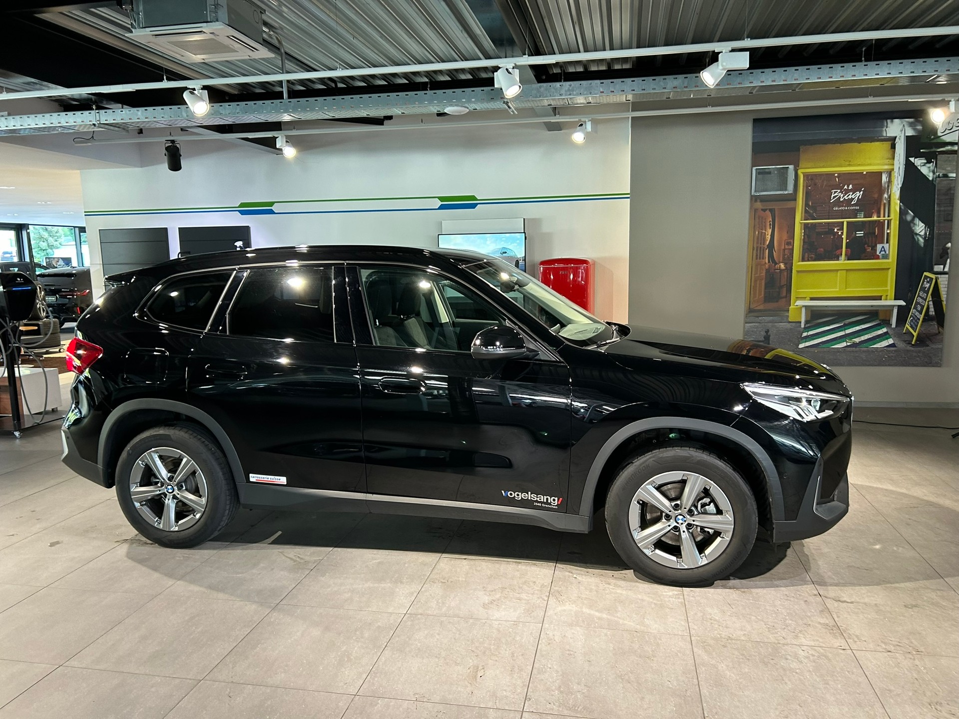 BMW X1 sDrive 18i-image-9