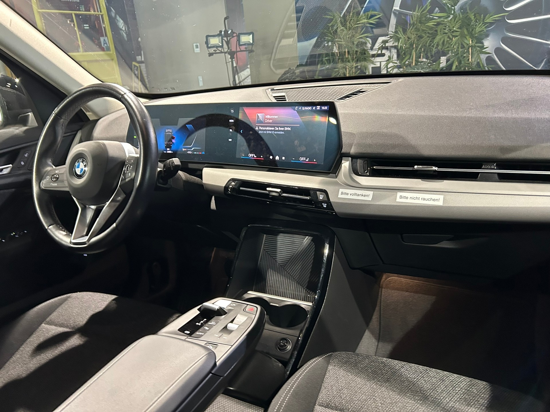 BMW X1 sDrive 18i-image-26