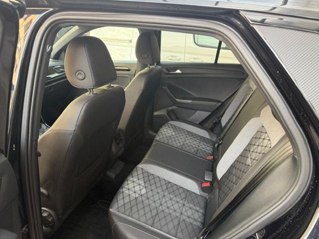 VW T-Roc 1.5 TSI EVO R-Line DSG-image-7