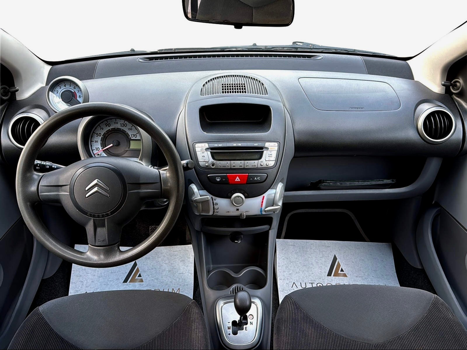 CITROEN C1 1.0i SX-image-11