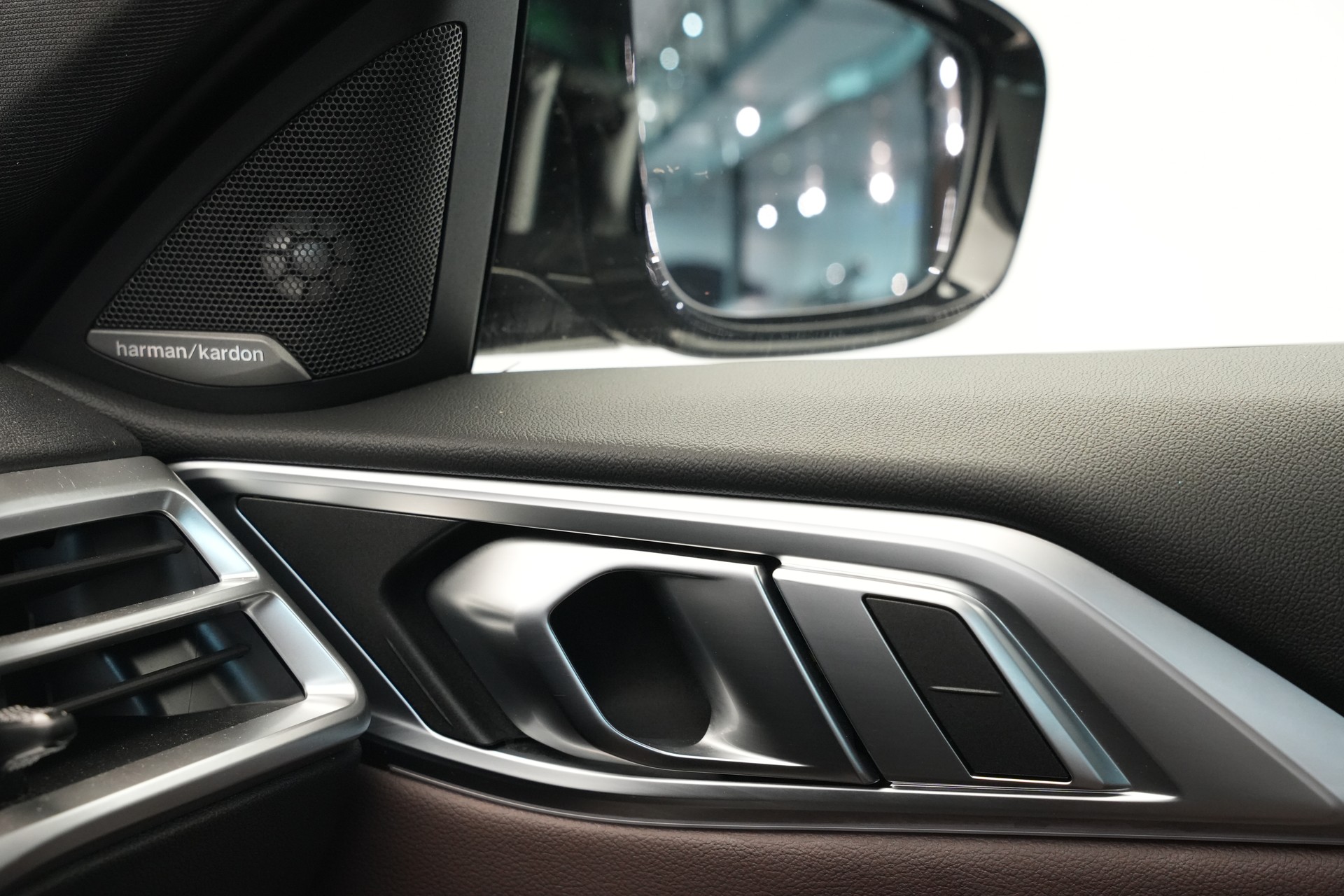 BMW M440i xDrive 48V Coupé M Sport Pro Steptronic-image-23
