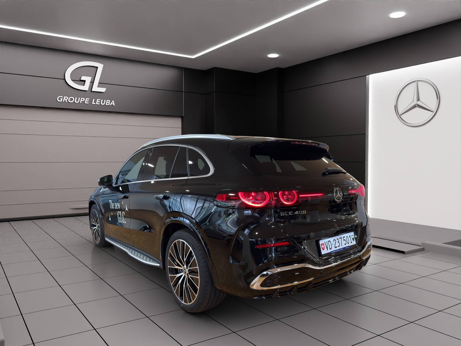 MERCEDES-BENZ GLC 400 4MATIC 94 kWh EQ-showroom-element-2