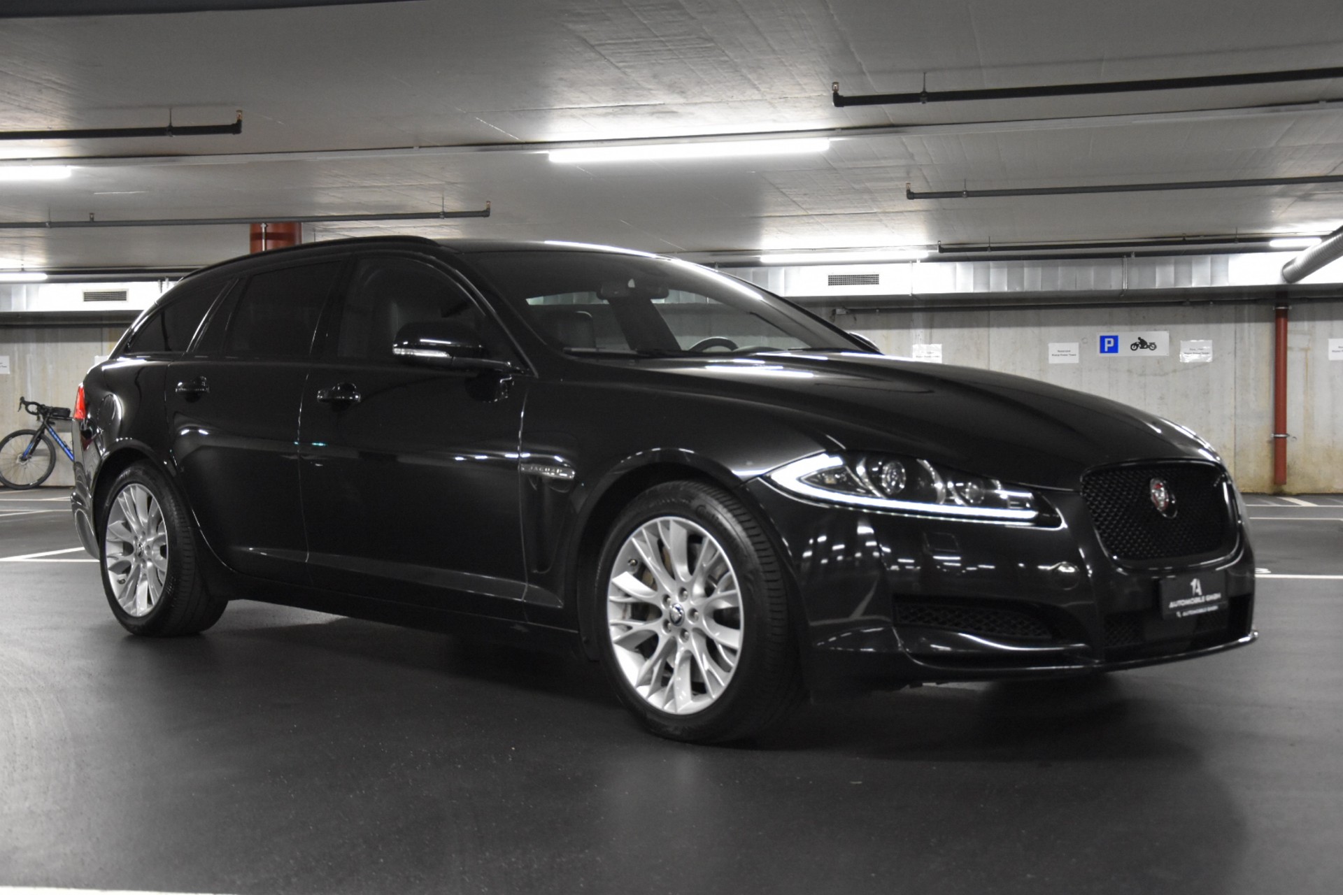 JAGUAR XF Sportbrake 3.0d S V6-image-10