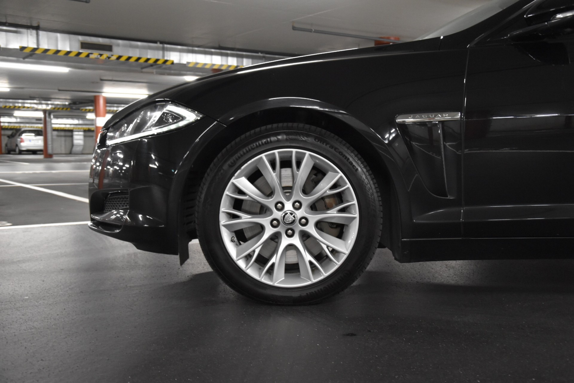 JAGUAR XF Sportbrake 3.0d S V6-showroom-element-2