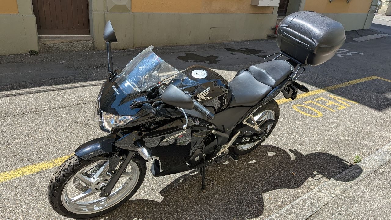 HONDA CBR 250 RA-image-0