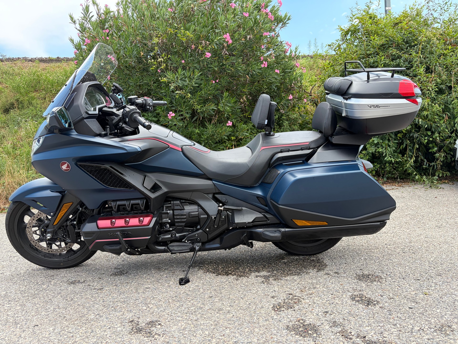 HONDA GL 1800 B Goldwing Bagger DCT-image-1