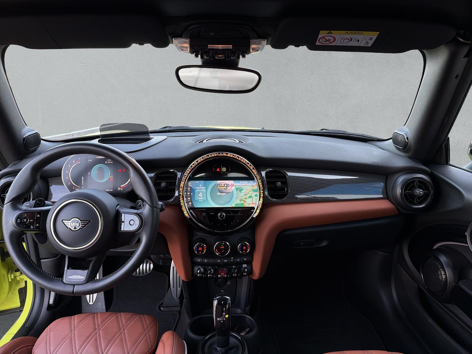 MINI Cabrio John Cooper Works F57 2.0i (CH)-image-16