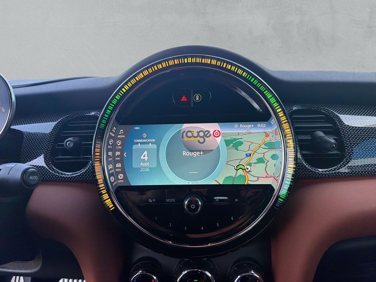 MINI Cabrio John Cooper Works F57 2.0i (CH)-image-19