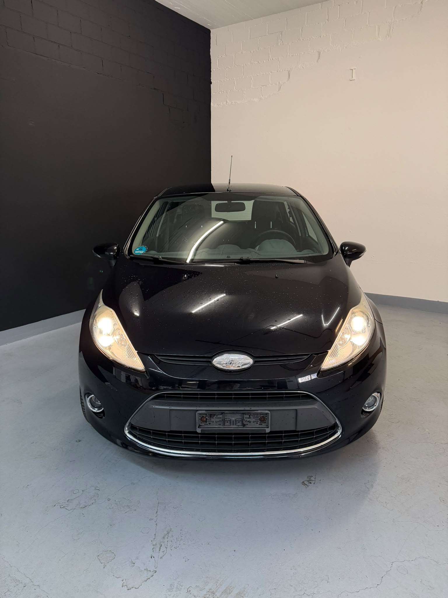 FORD Fiesta 1.4 16V Trend ***CH-Fahrzeug***-showroom-element-1