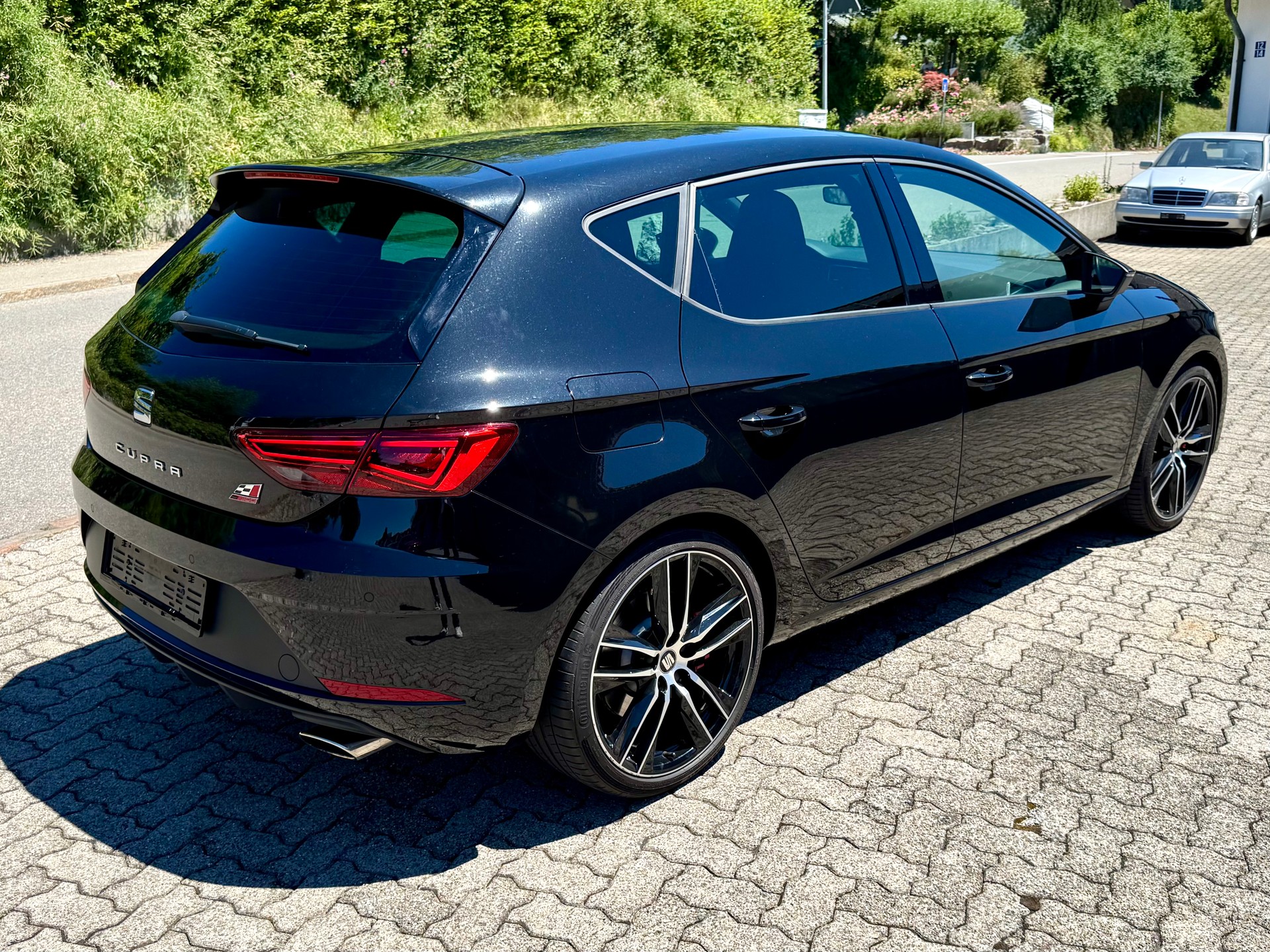 SEAT Leon 2.0 TSI Cupra 300 DSG-showroom-element-3