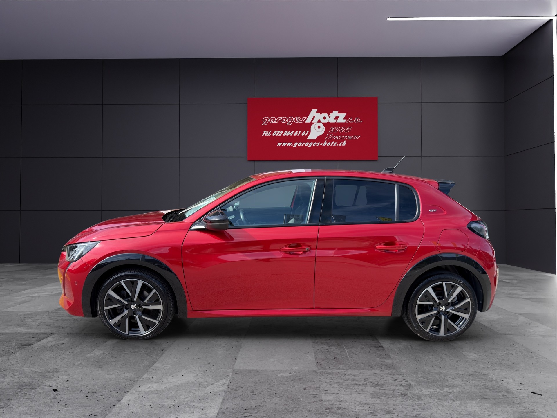 PEUGEOT 208 1.2 GT Pack-showroom-element-2