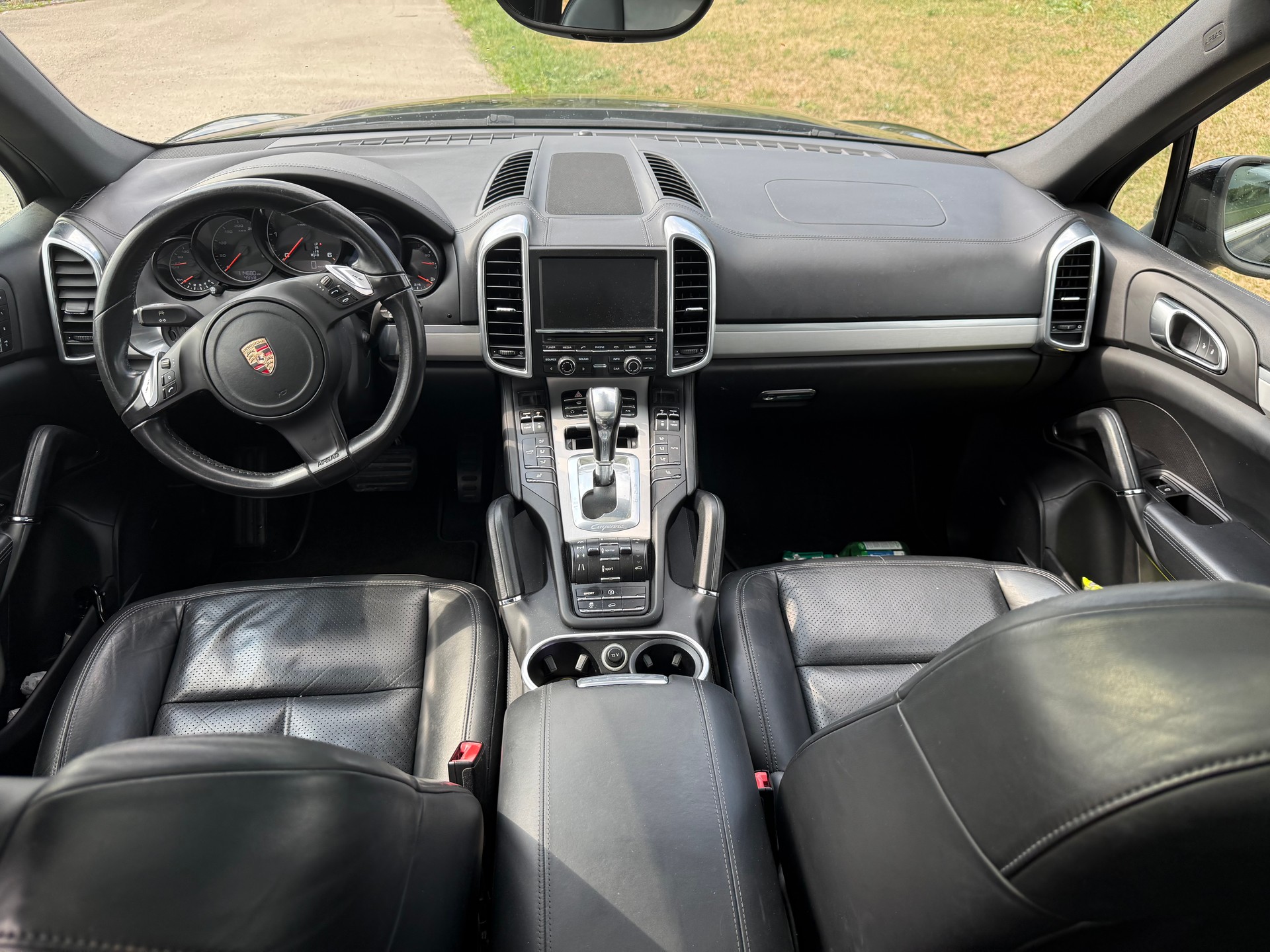 PORSCHE Cayenne Diesel-image-17