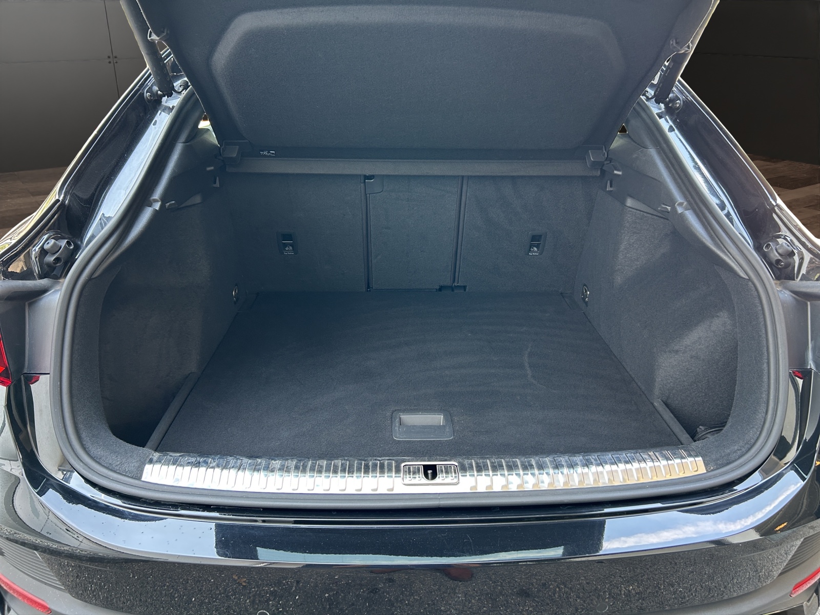 AUDI Q3 Sportback 35 TFSI S line Attraction S-tronic-image-17