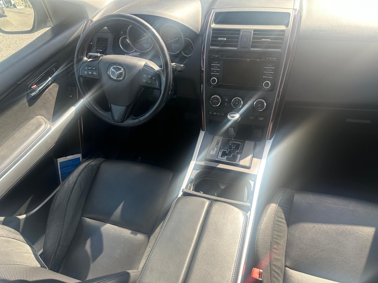 MAZDA CX-9 3.7 V6 Revolution Automatic-image-6