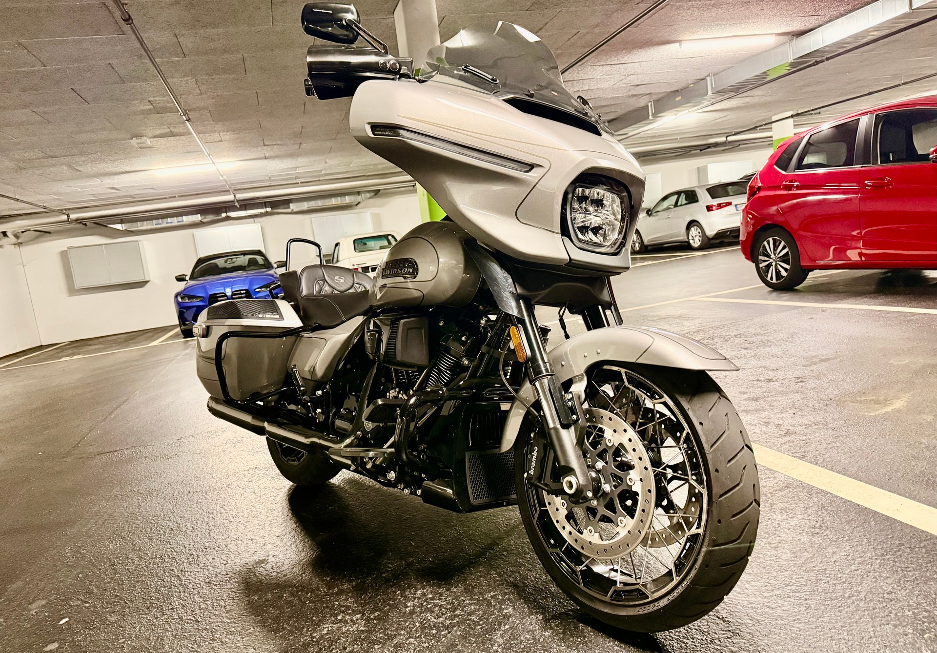 HARLEY-DAVIDSON FLHXSE Street Glide CVO 121-image-4
