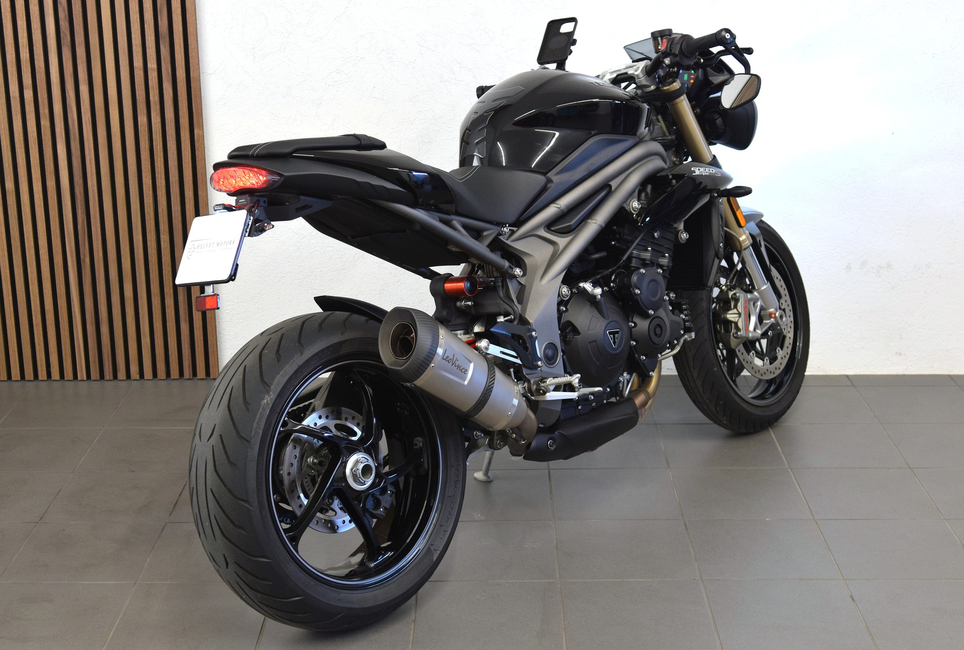 TRIUMPH Speed Triple S 1050 ABS-image-6