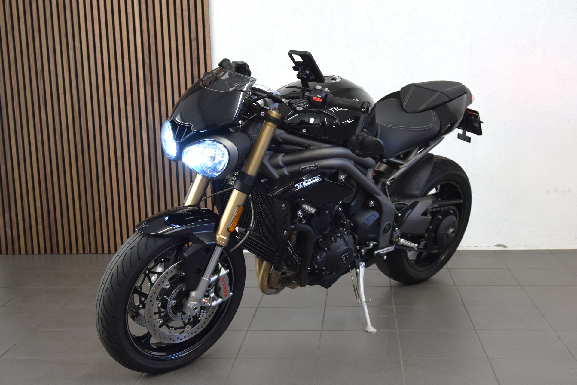 TRIUMPH Speed Triple S 1050 ABS-image-0