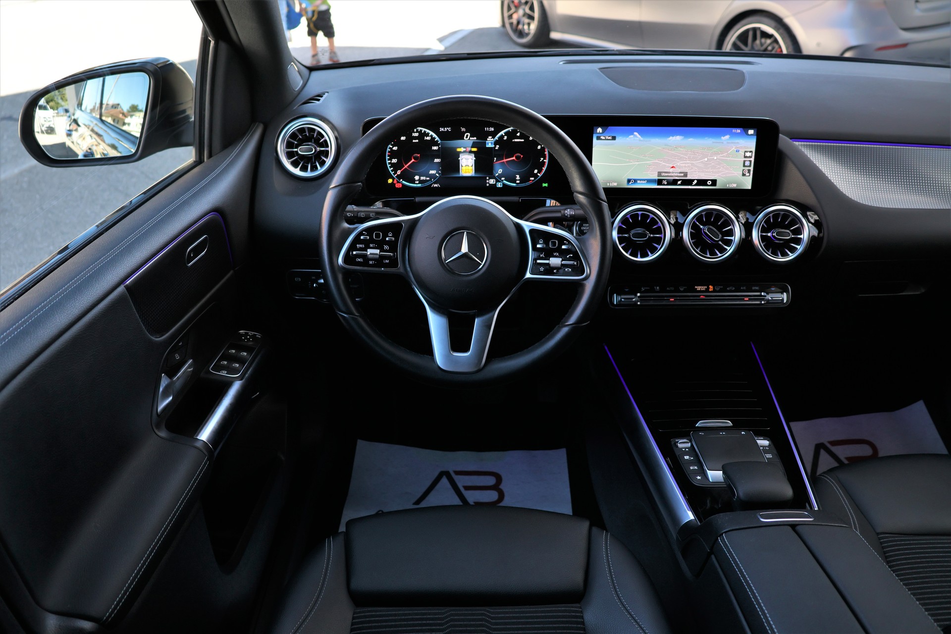 MERCEDES-BENZ B 200 Progressive Night Star 7G-DCT (CH)-image-11