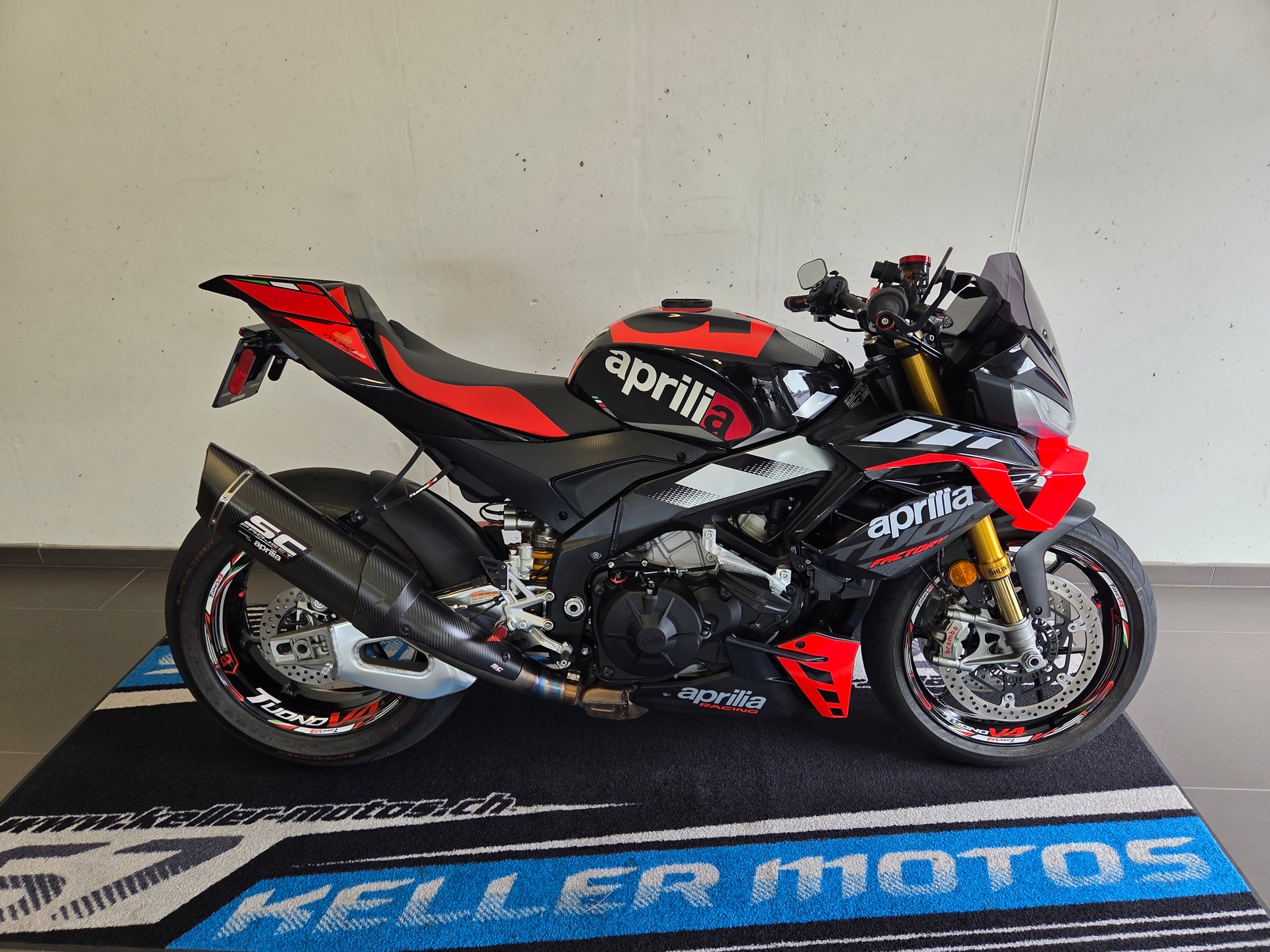 APRILIA Tuono V4 1100 E5+ Factory-image-0