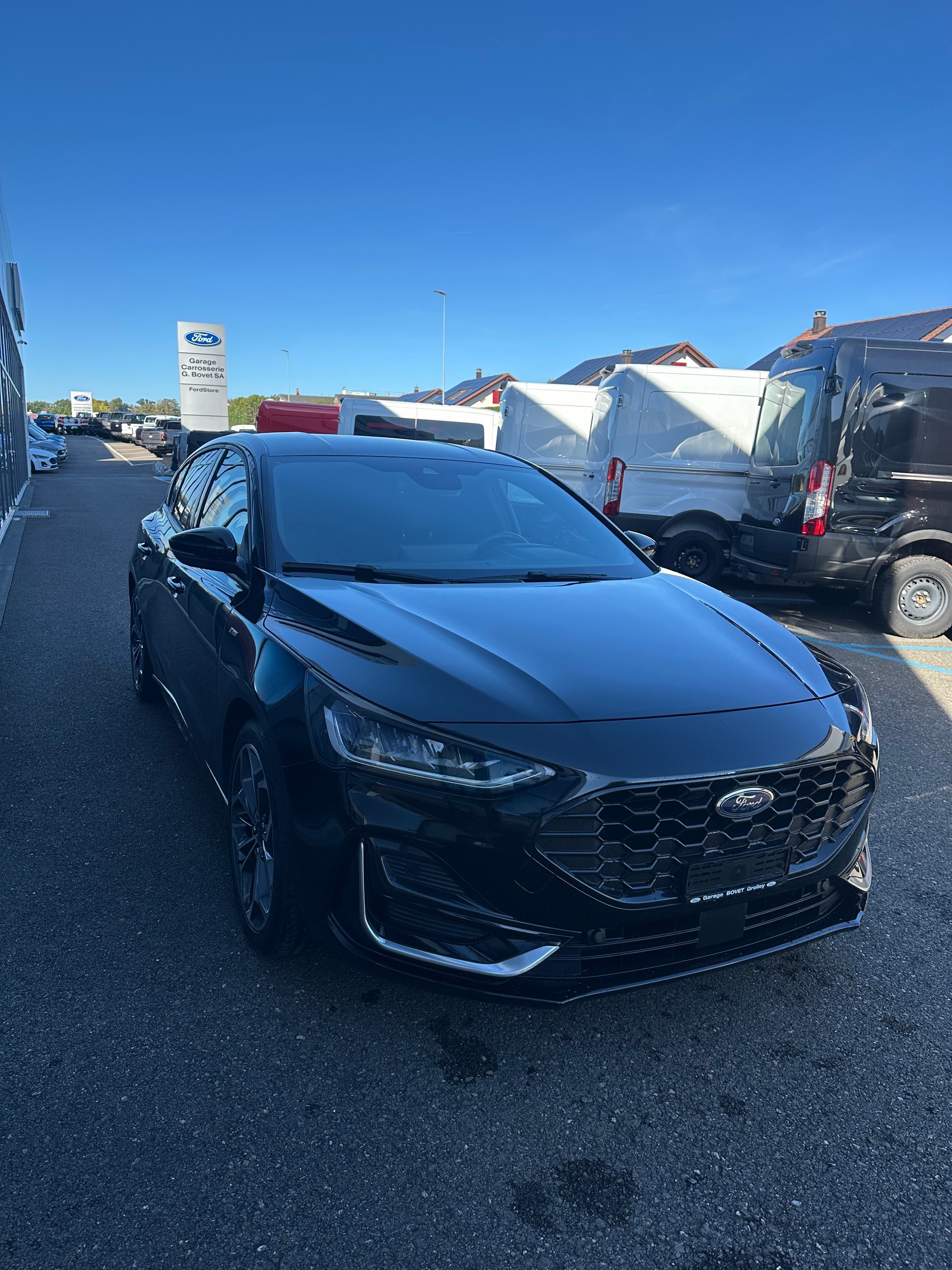 FORD Focus 1.0i EcoB Hybrid 155 ST-Line Vignale-image-7