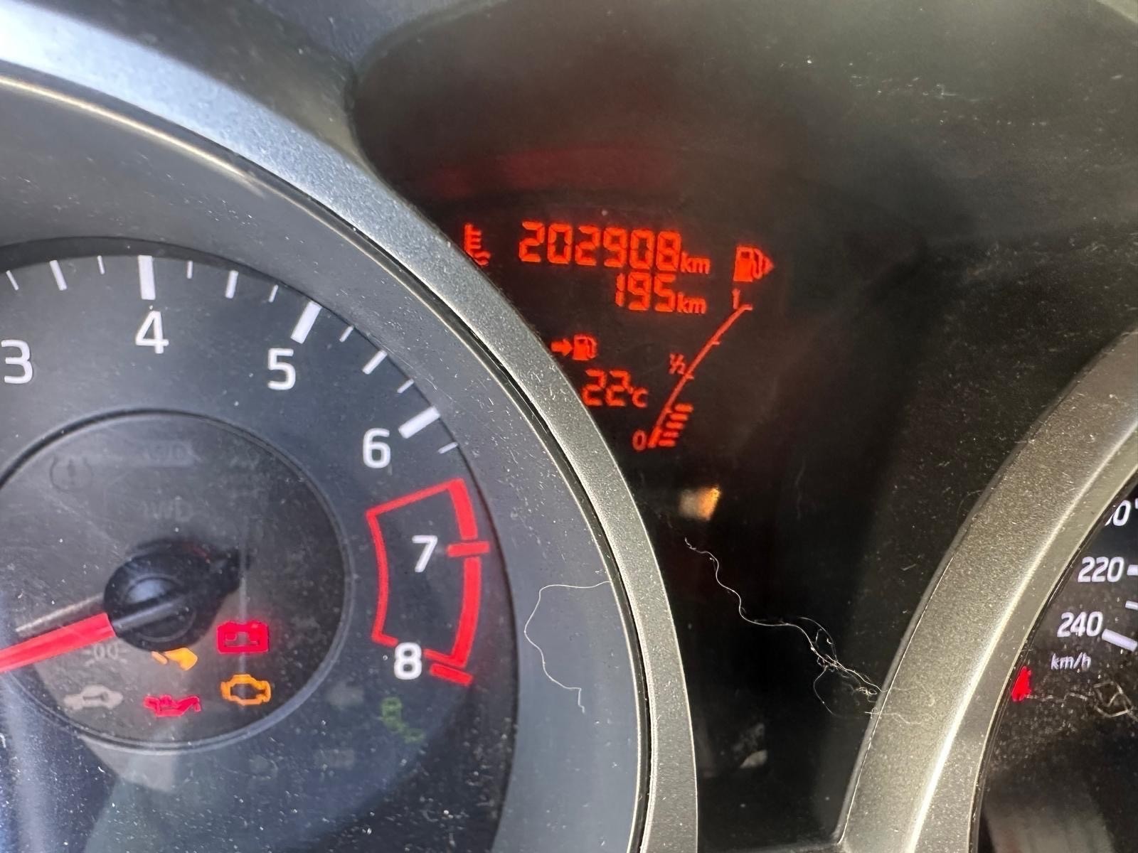 NISSAN Juke 1.2 DIG-T tekna-image-9