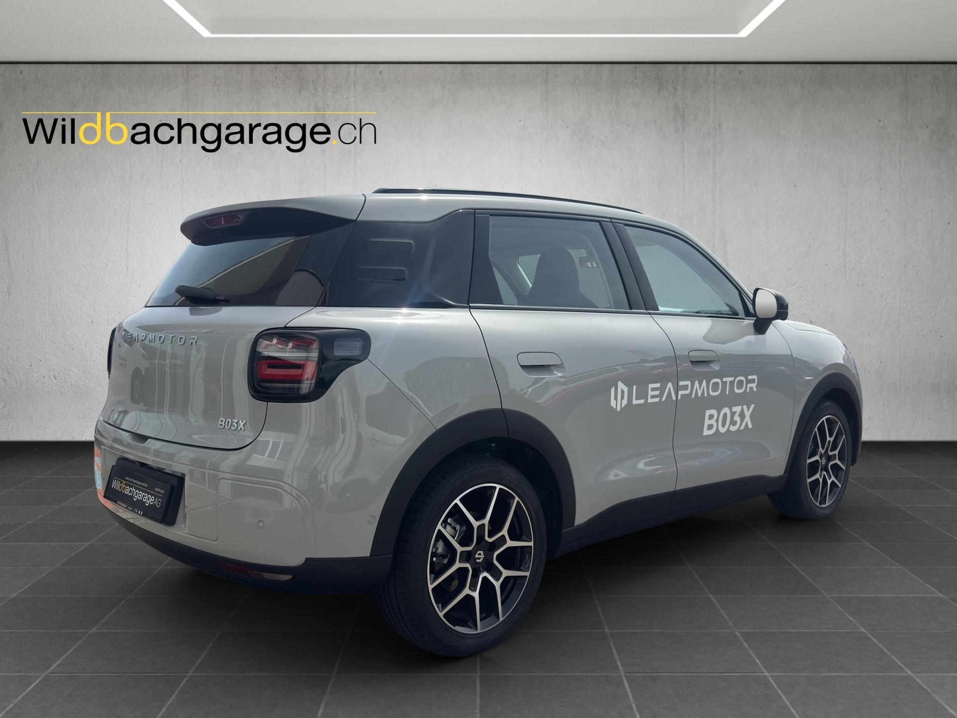 LEAPMOTOR B03X EV-image-4