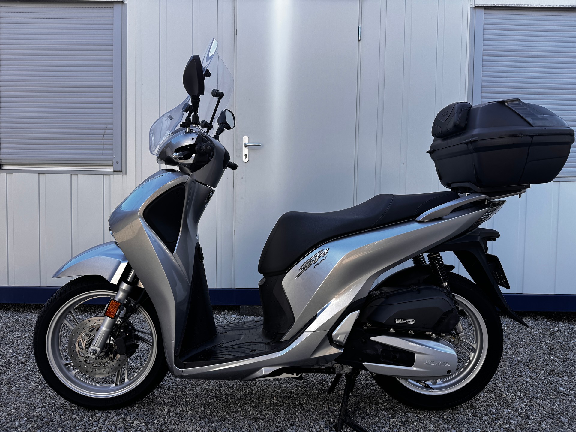 HONDA SH 125 i-image-1