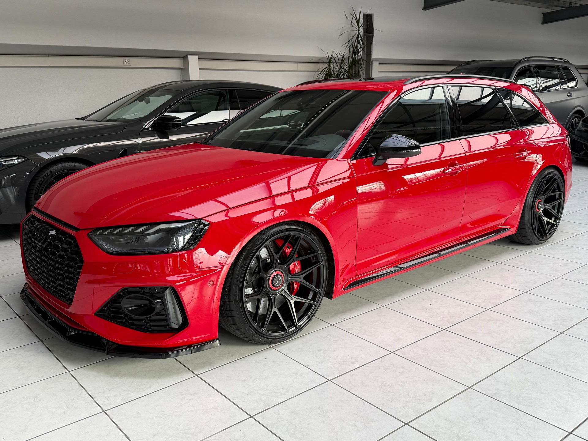 AUDI RS4 Avant 2.9 TFSI quattro tiptronic * Ceramic * H&R *