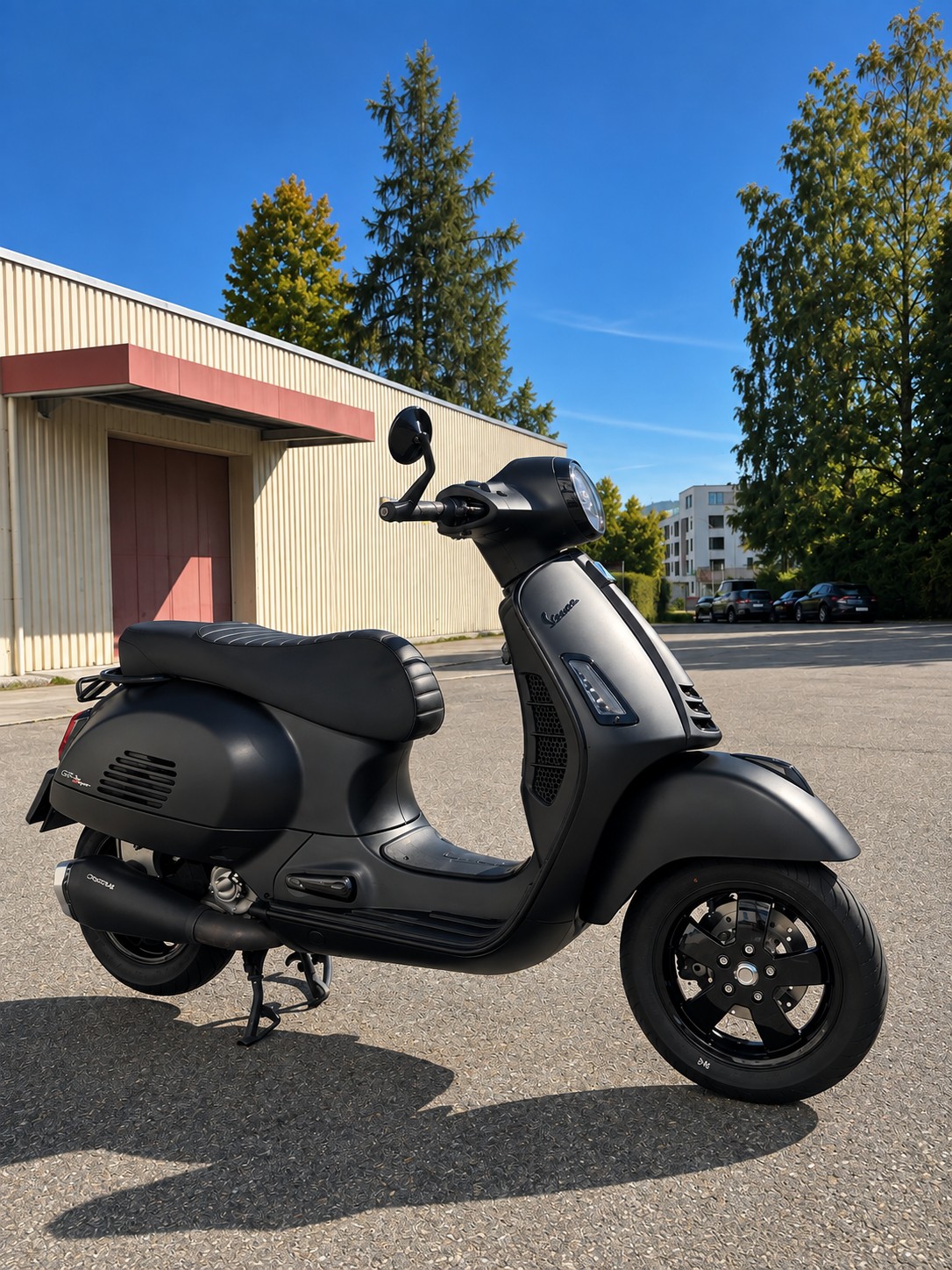 PIAGGIO Vespa GTS 300 HPE Super Notte ABS/ASR-image-2