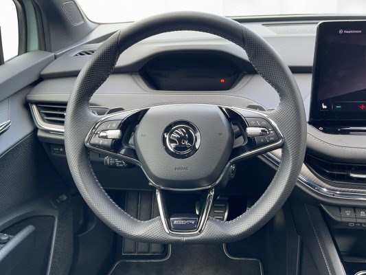 SKODA Enyaq 60 SportLine-image-9